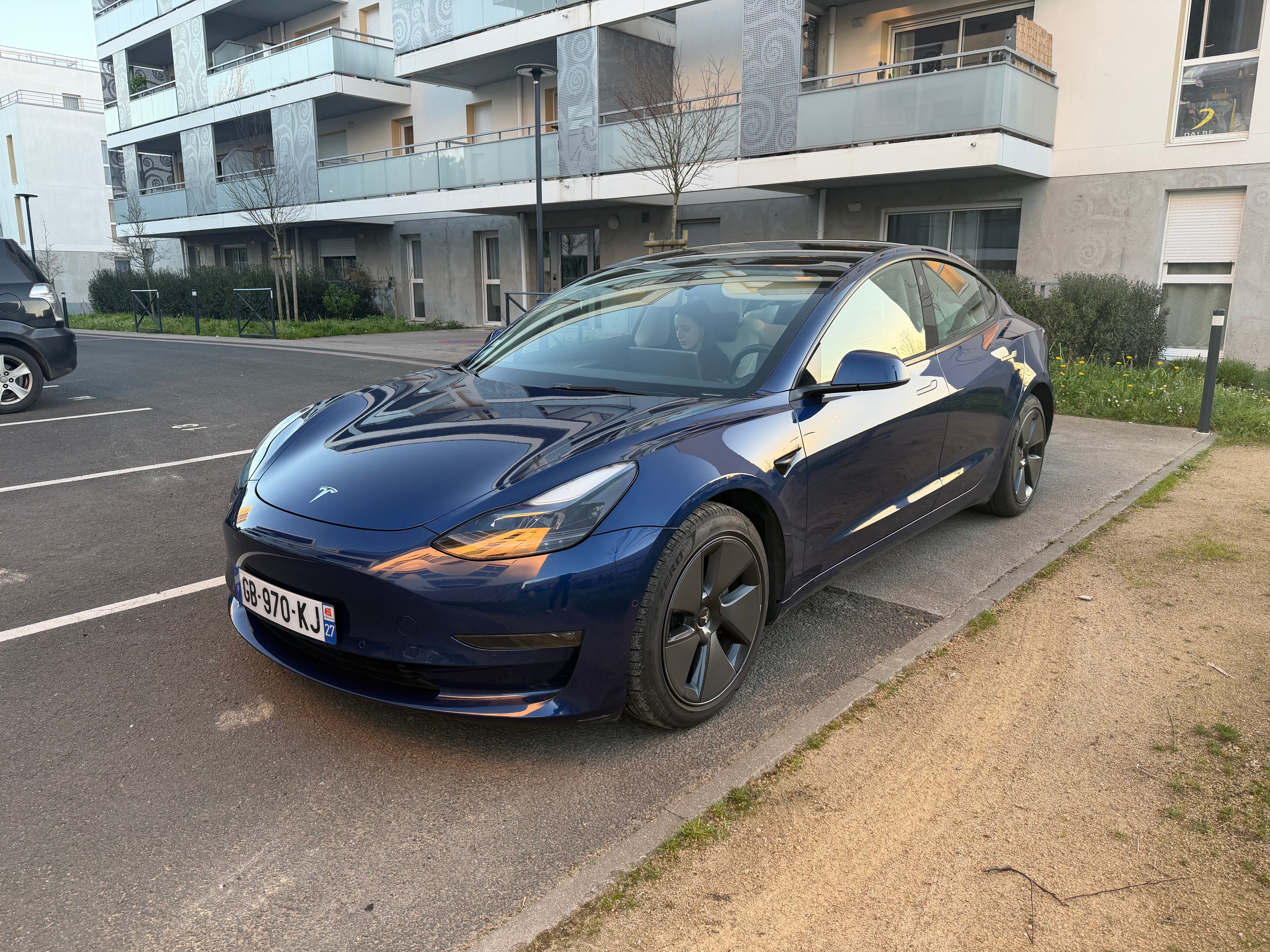 Tesla Model 3, 2021, Électrique, automatique