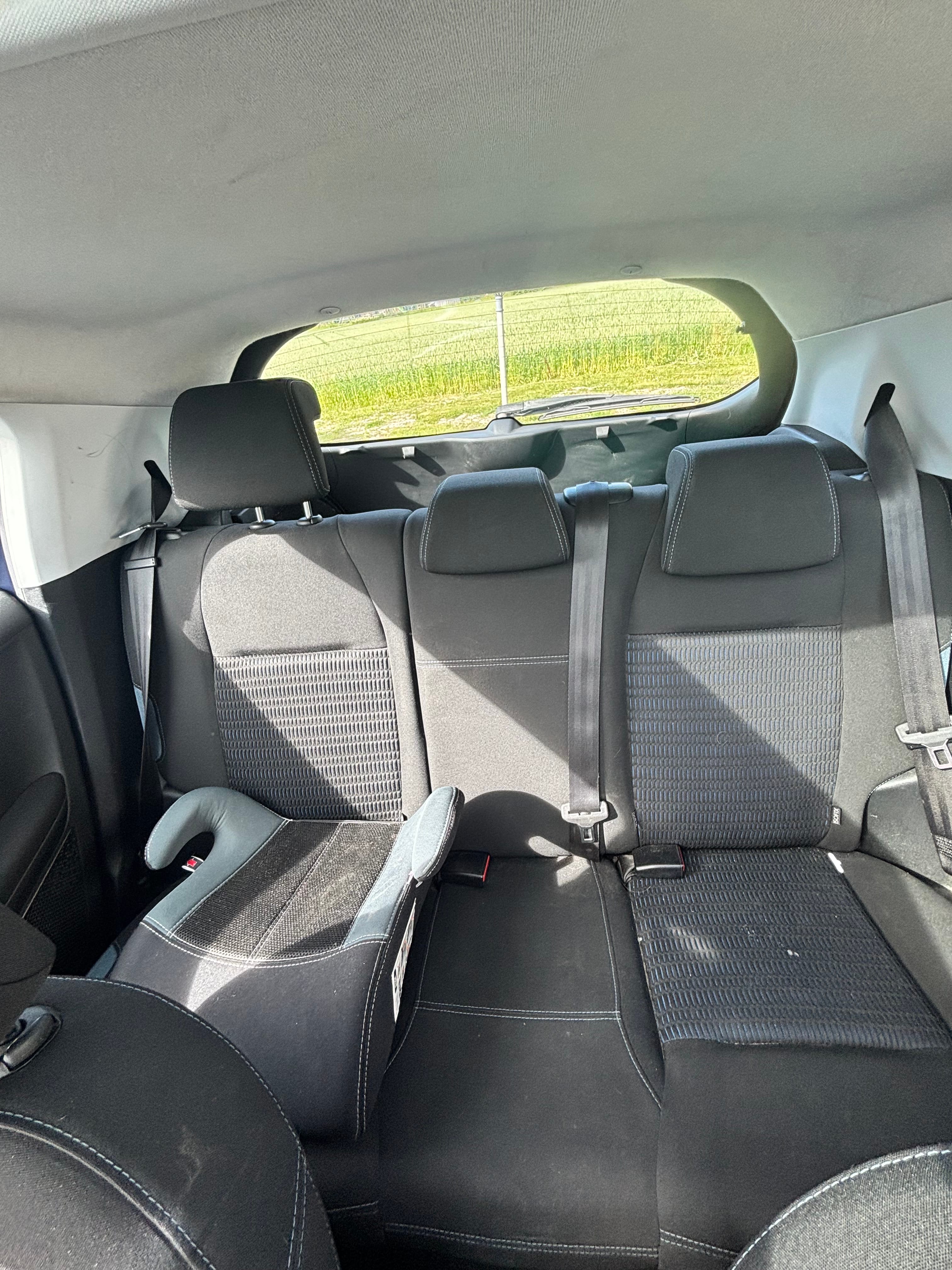 Peugeot 208 med USB ladeuttak