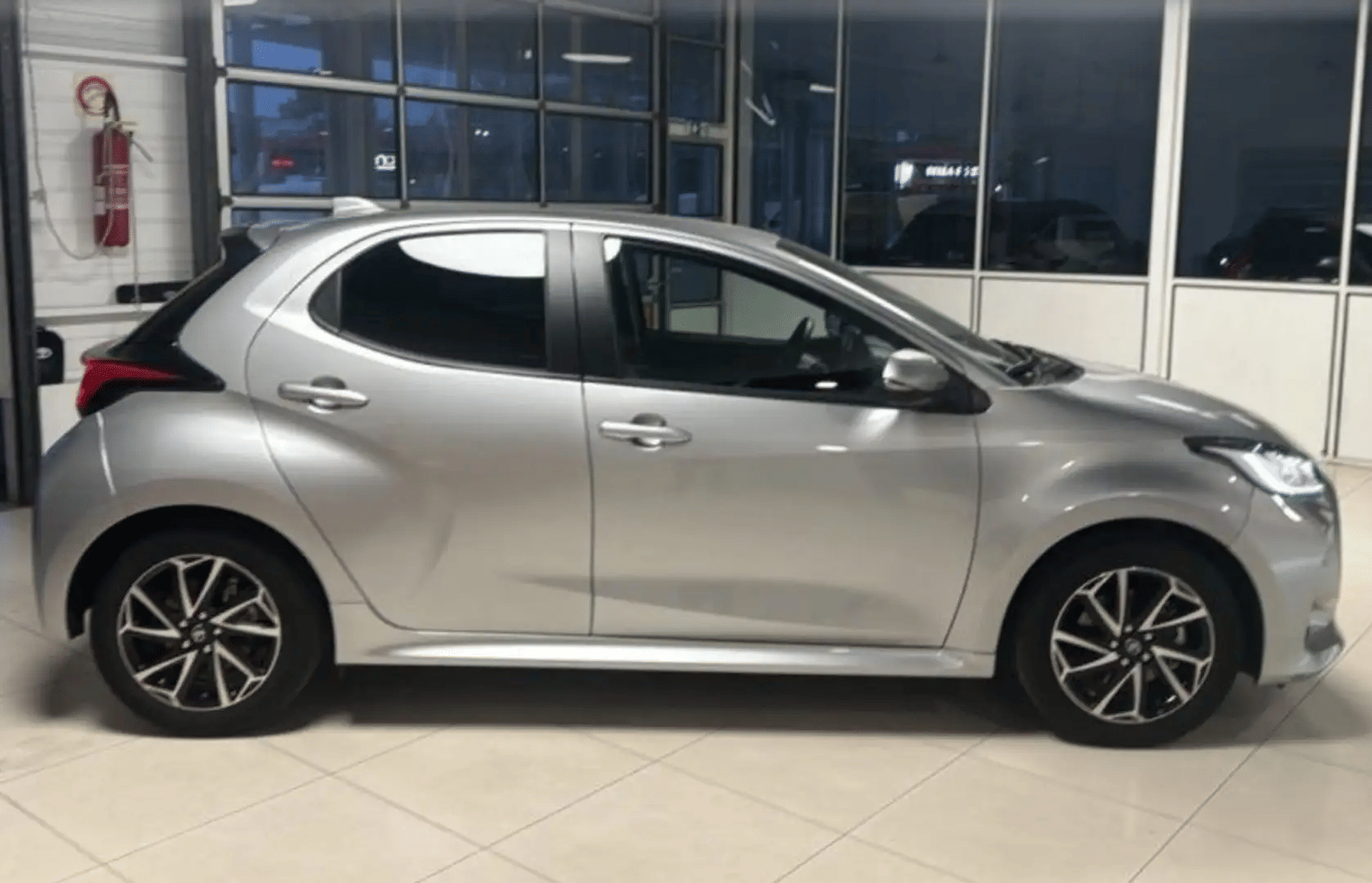 Toyota Yaris Hybride avec Climatisation