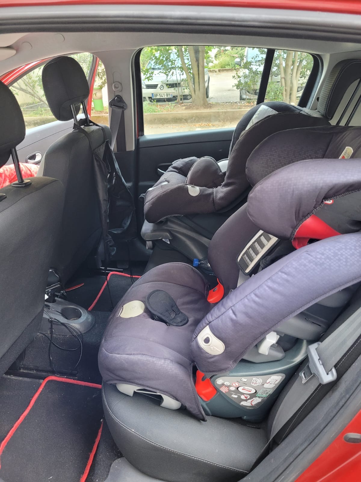 Renault Clio avec Chaines