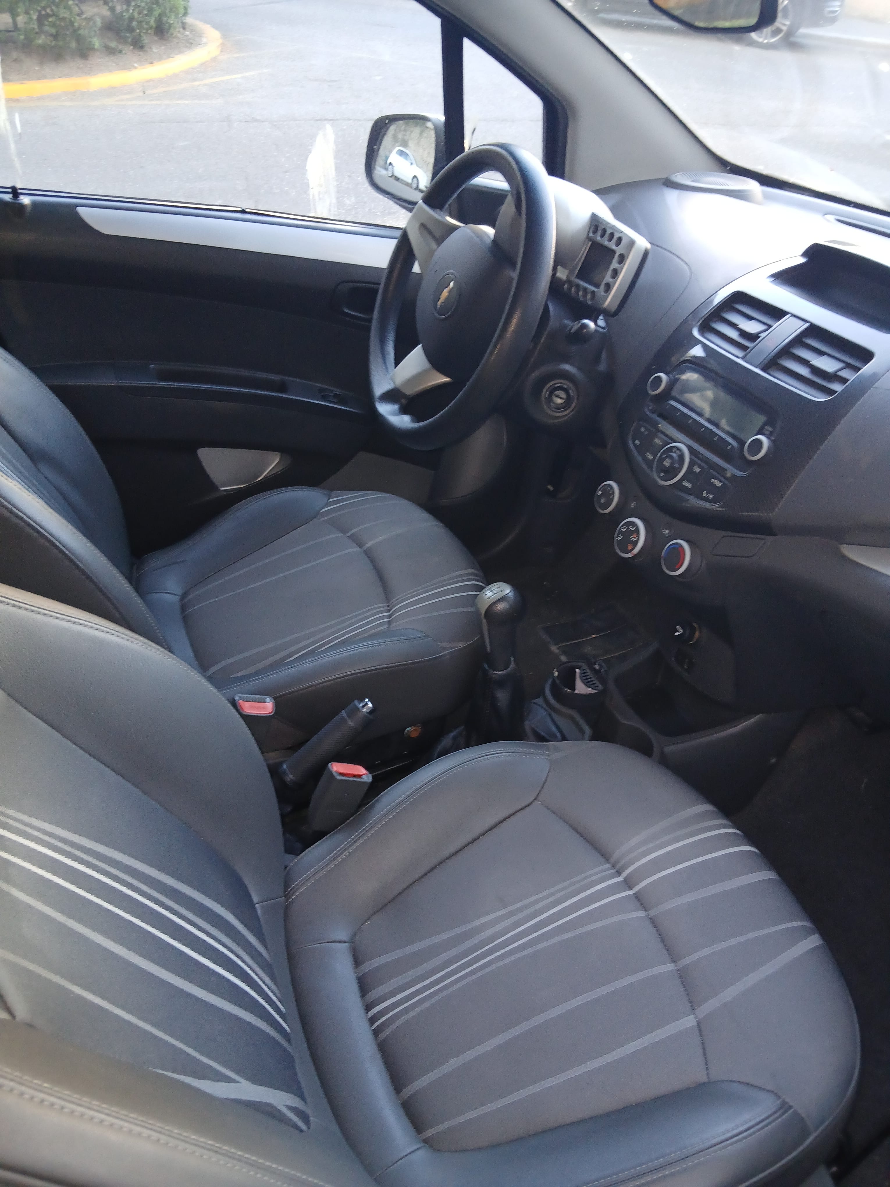 Chevrolet Spark avec Climatisation