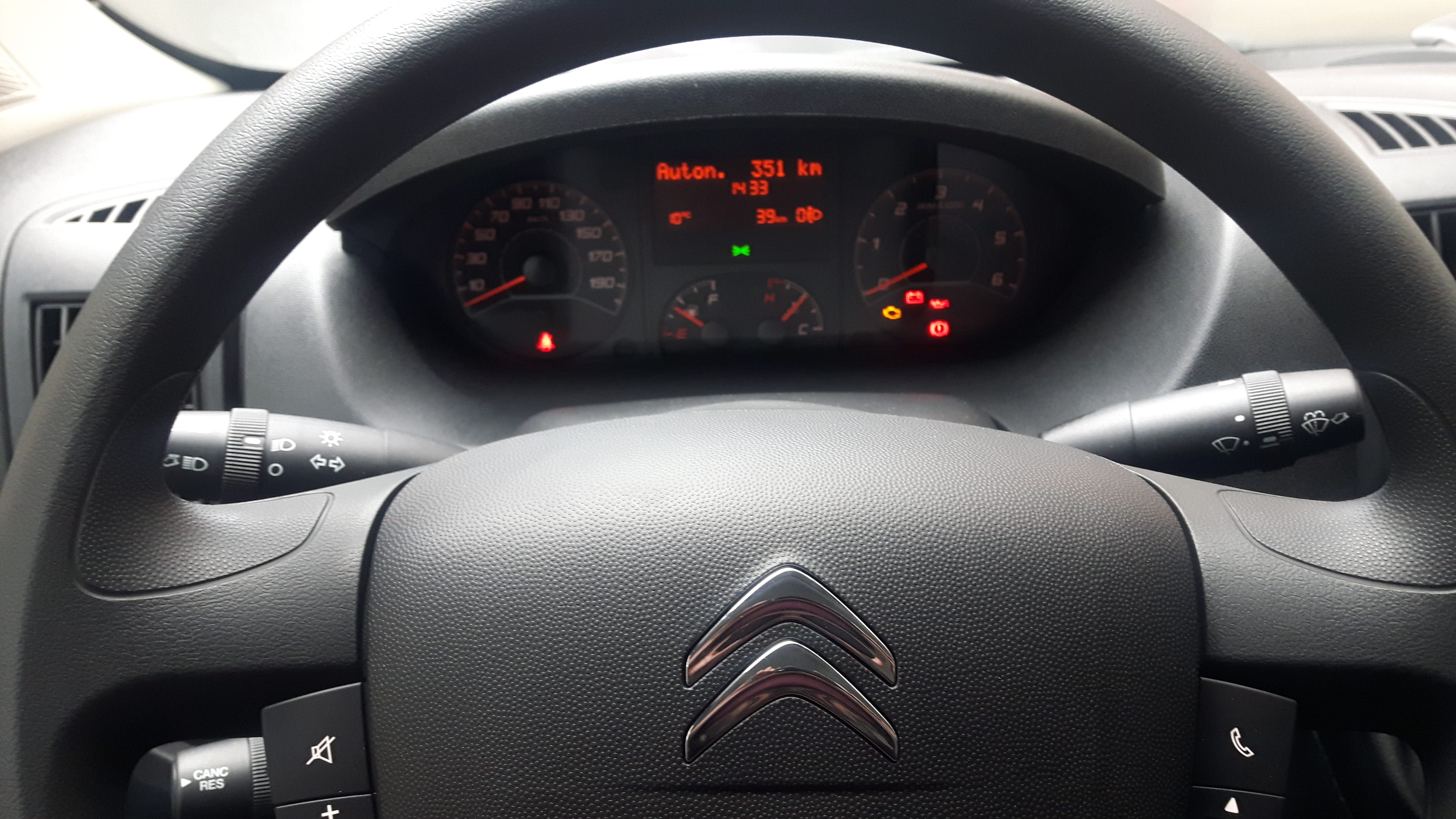 Citroen Jumper Citroen Jumper pour multipes usages , avec accès instantané via GETAROND CONNECT met Cruise control