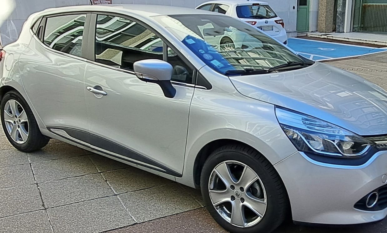 Renault Clio 1.2 Essence avec Climatisation
