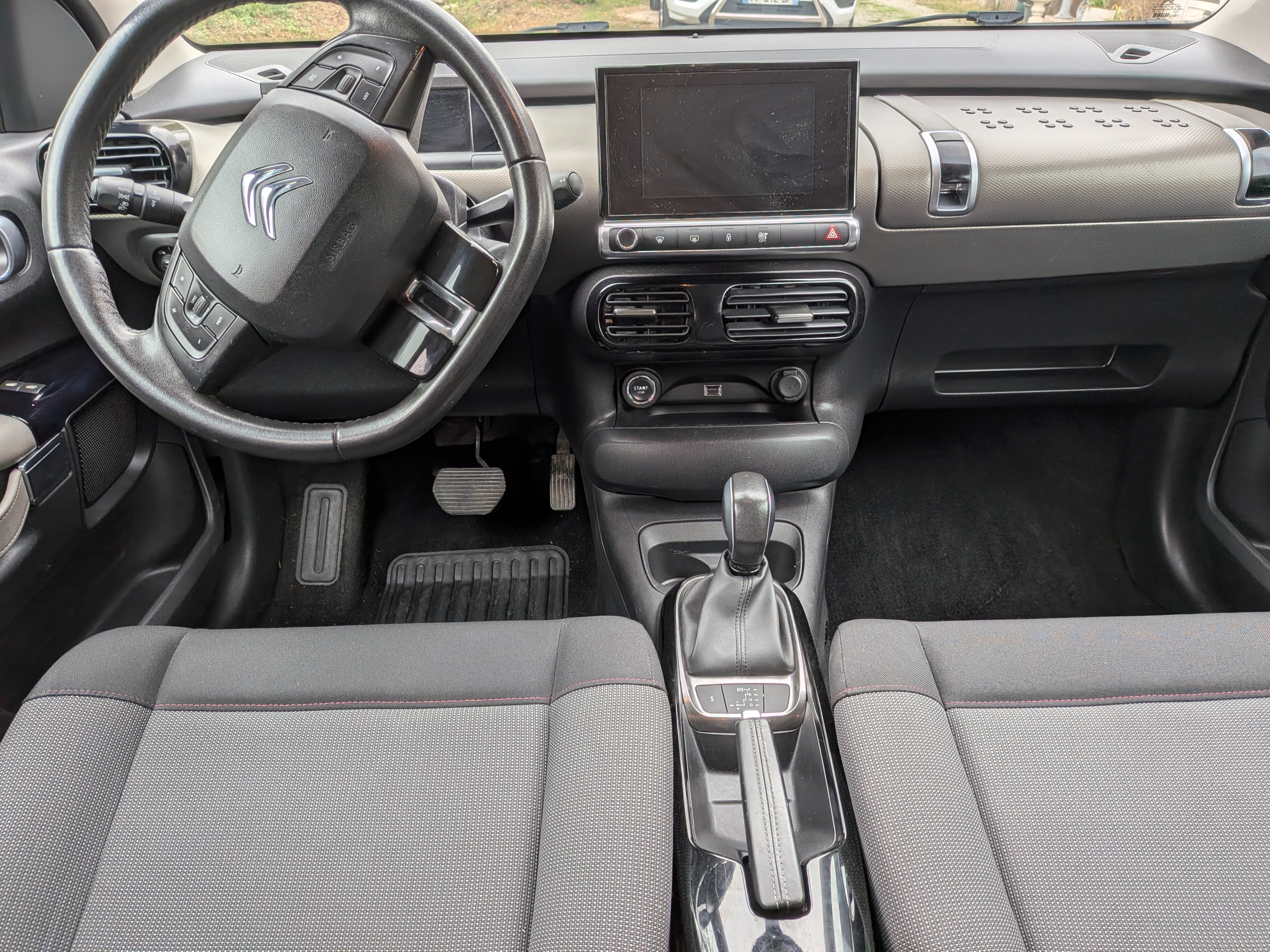Citroen C4 Cactus avec Apple CarPlay