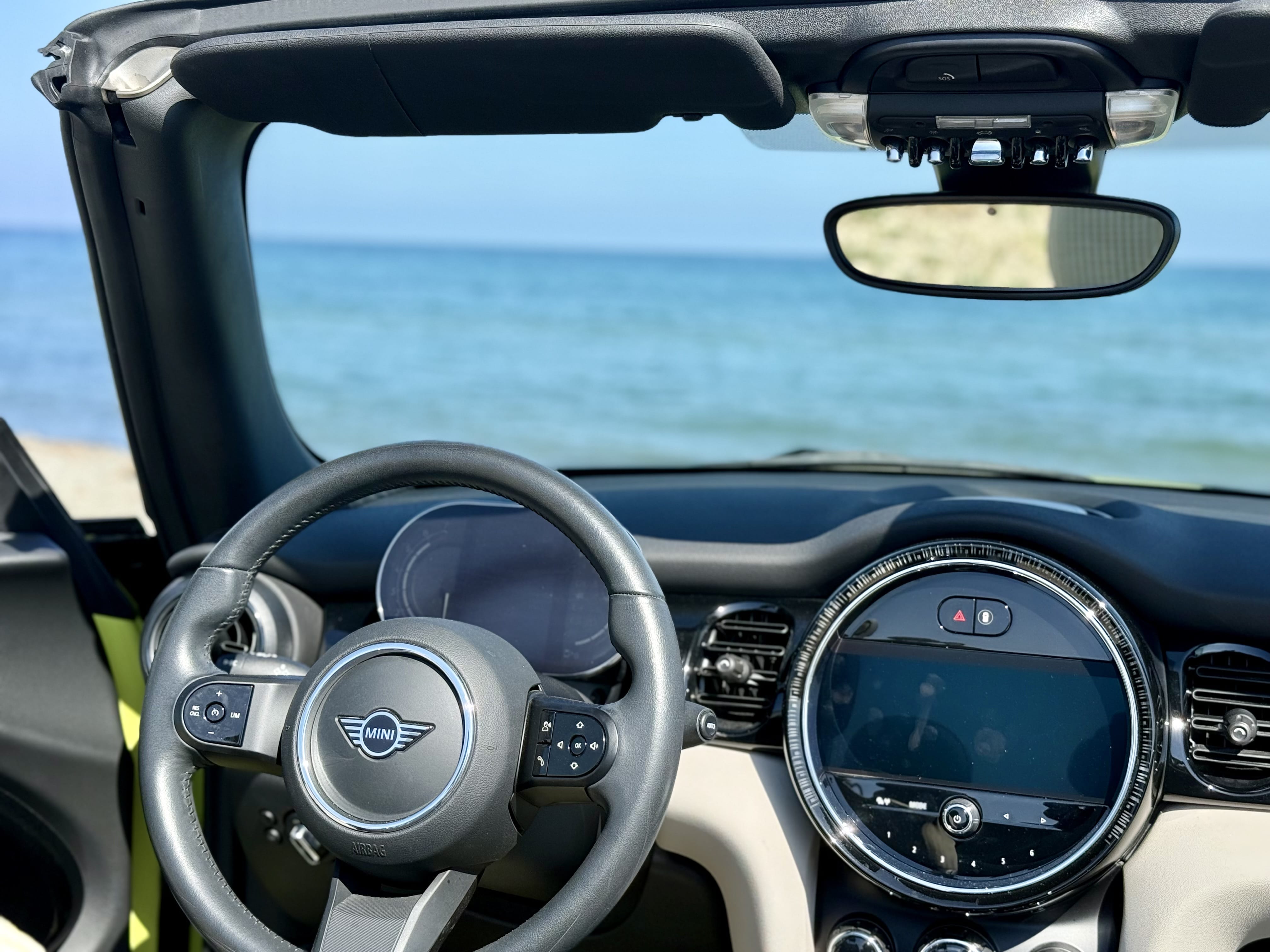 Mini Cooper Convertible F57 avec Port USB