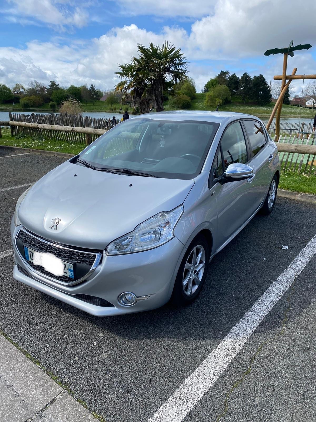 Peugeot 208 avec Climatisation