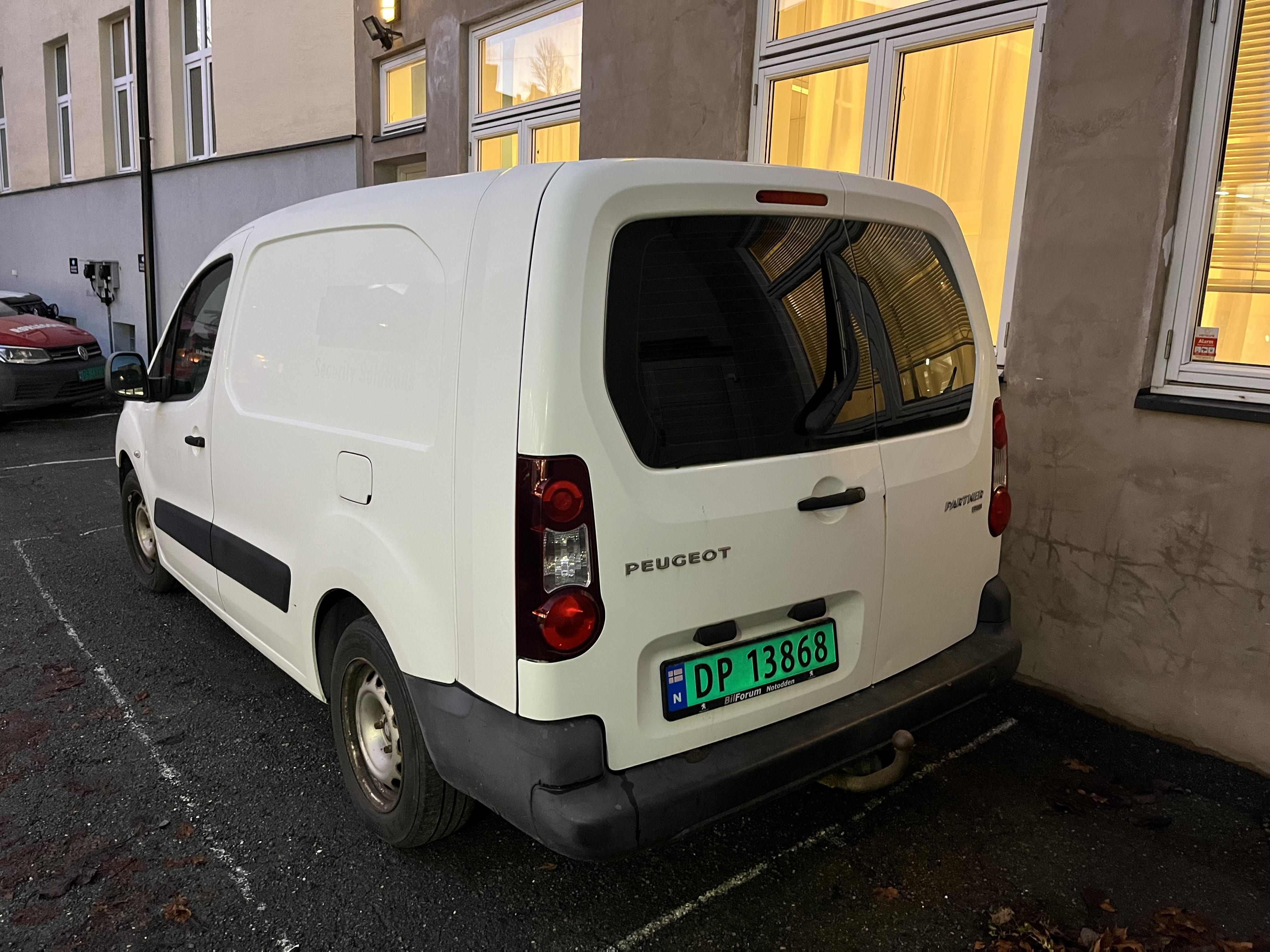 Peugeot Partner Varebil with Cruise control