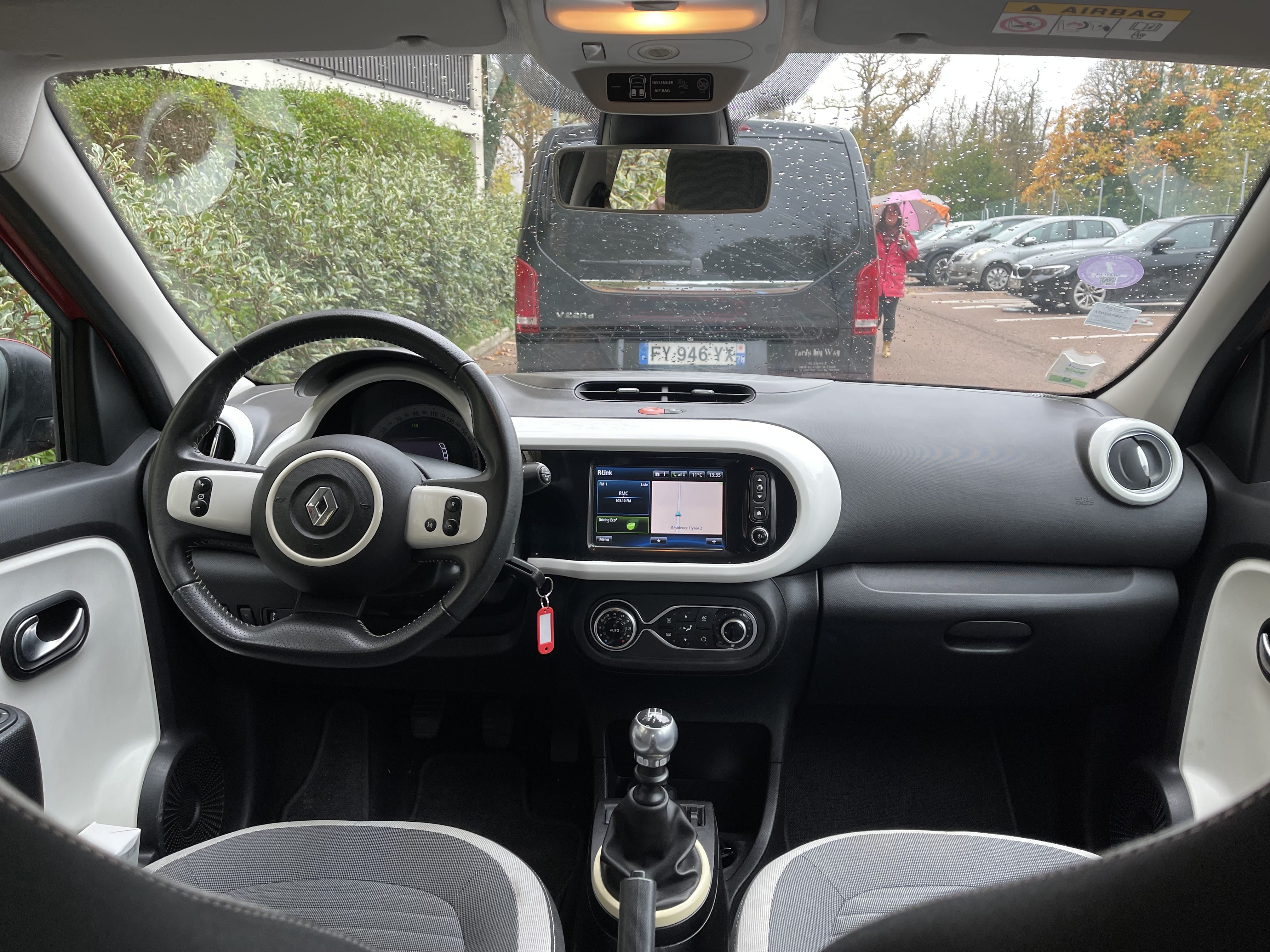 Renault Twingo III avec Siège bébé