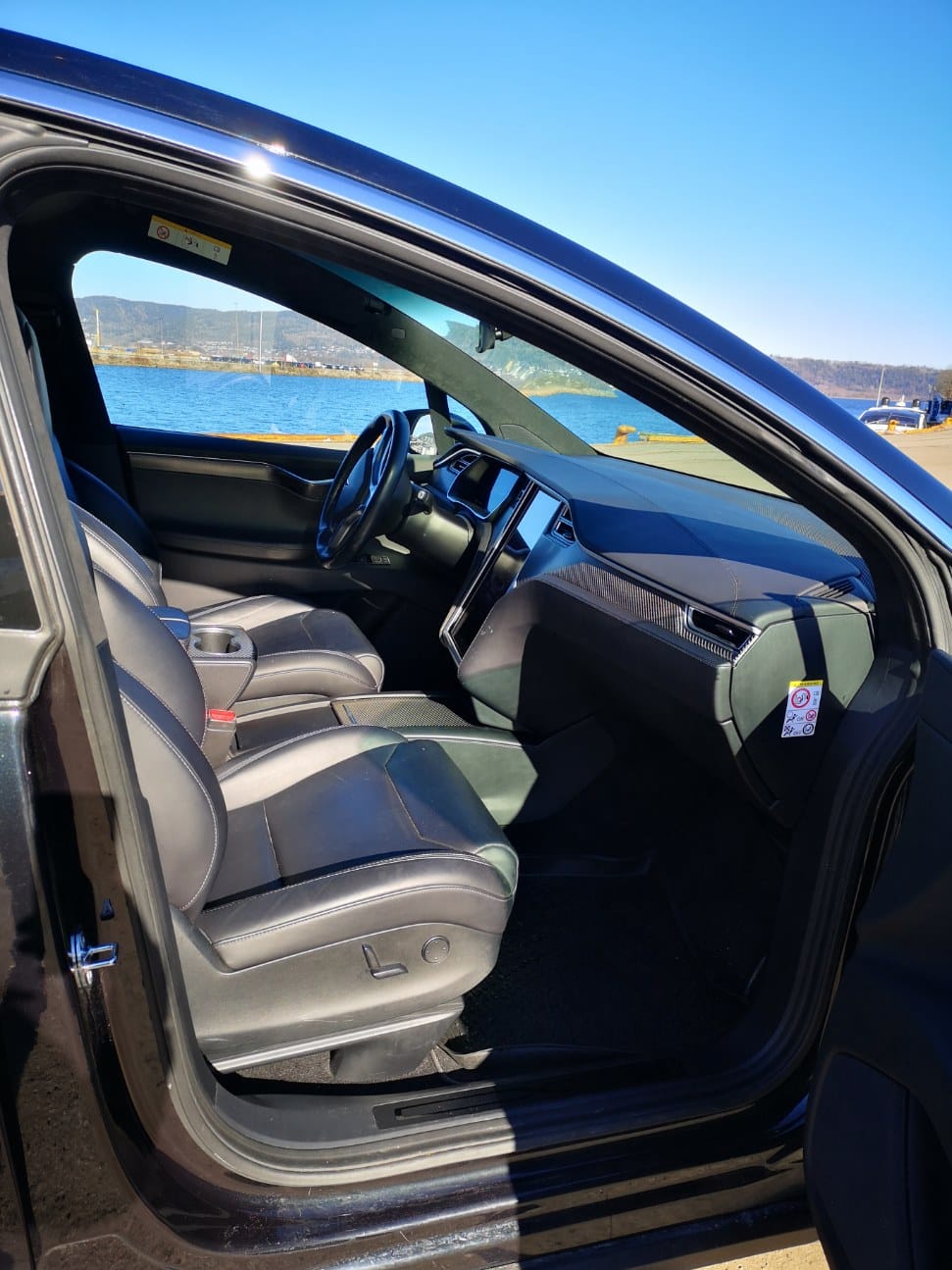 Tesla Model X D75 med GPS