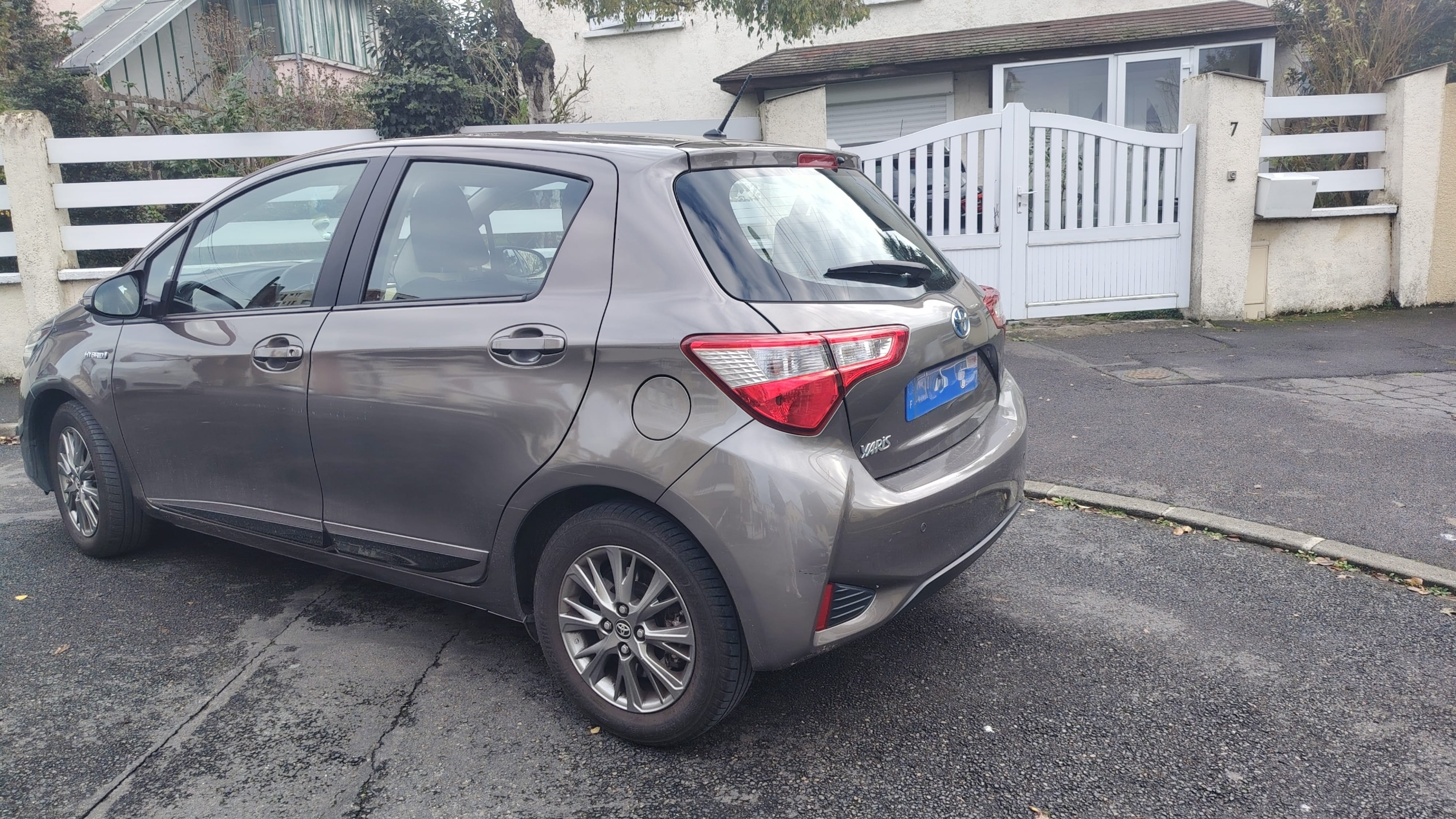 Toyota Yaris Hybride avec Régulateur de vitesse