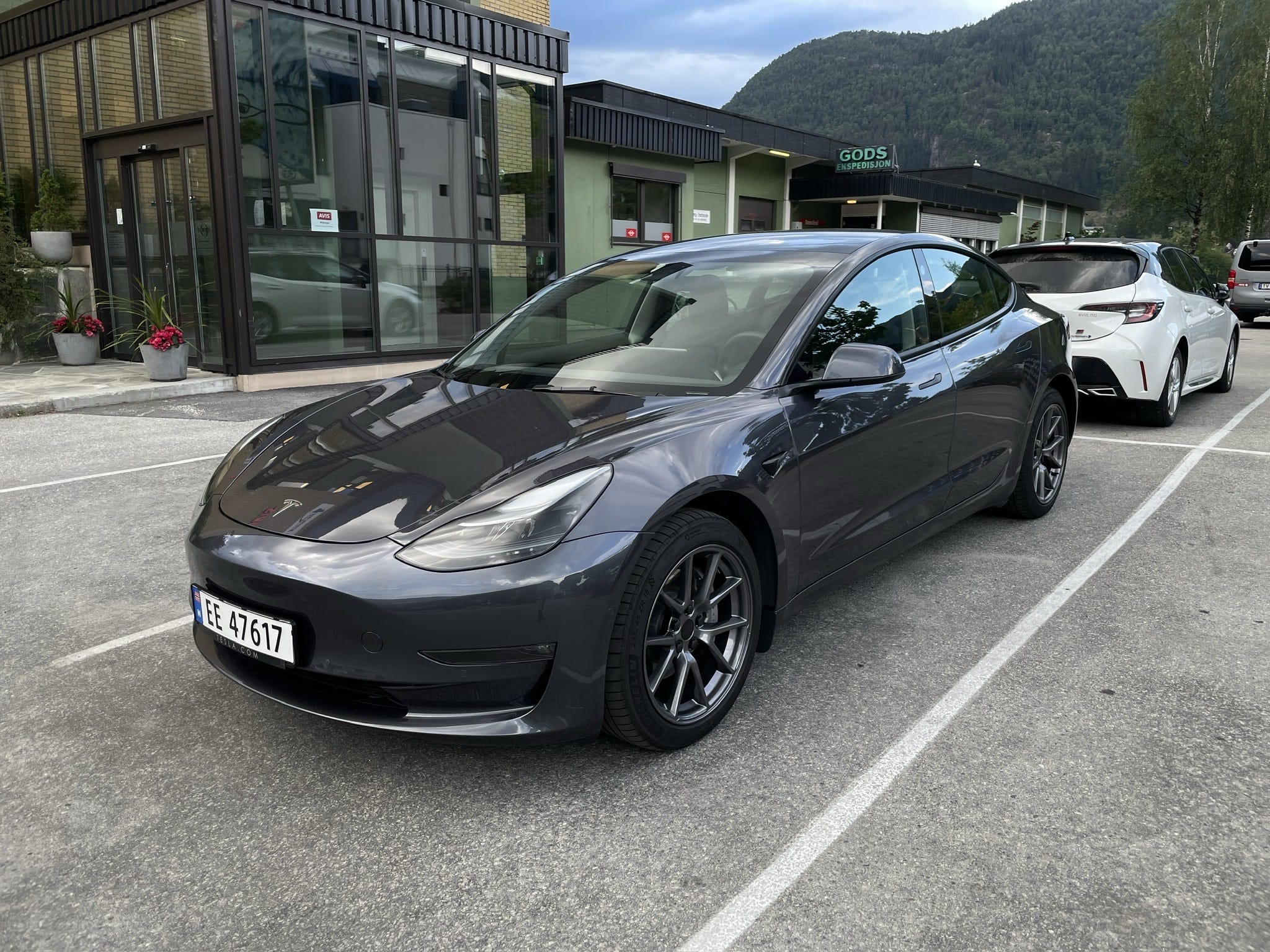 Tesla Model 3 Long Range, 2022, Elektrisk, automatisk