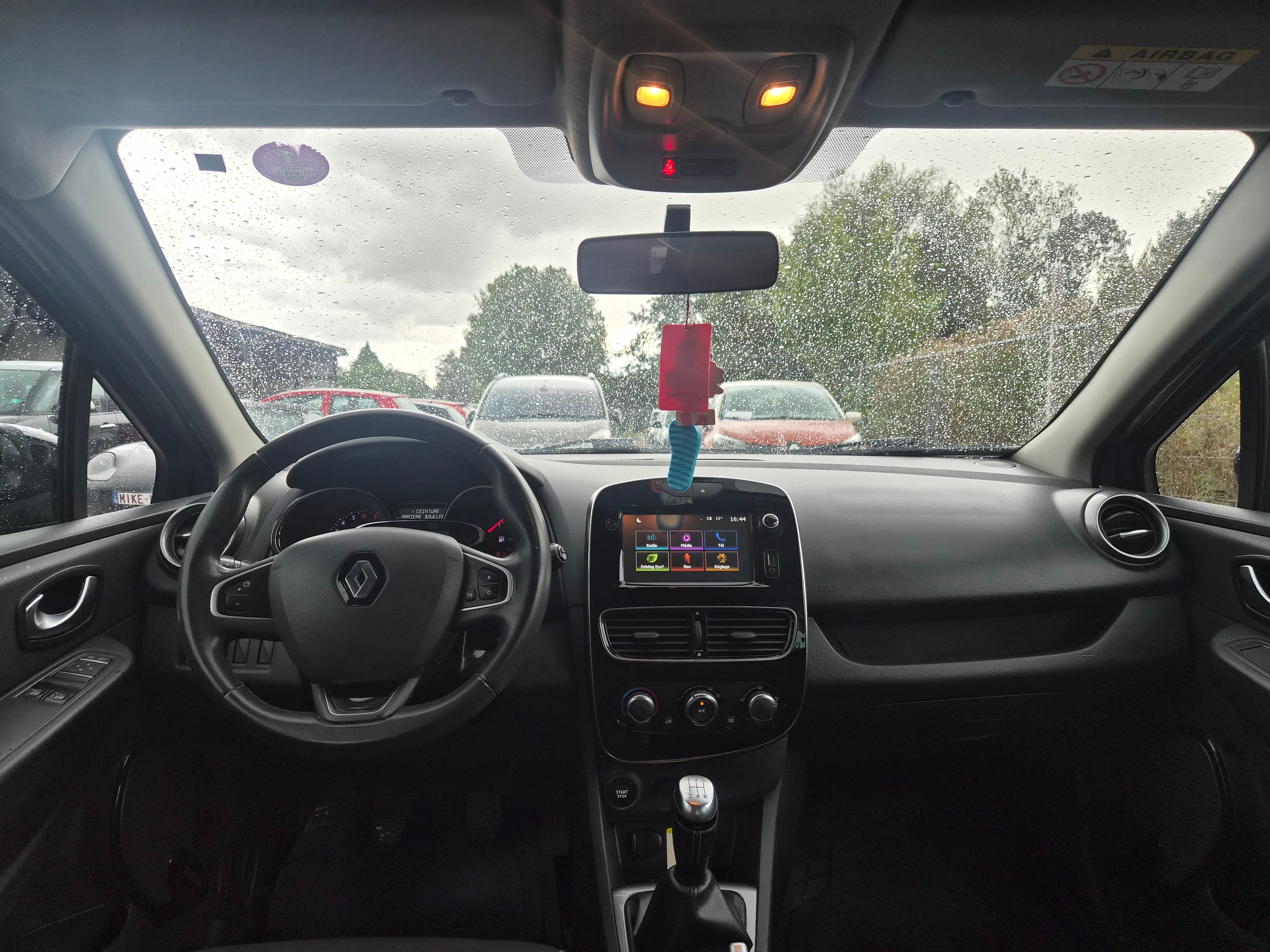 Renault Clio met Cruise control