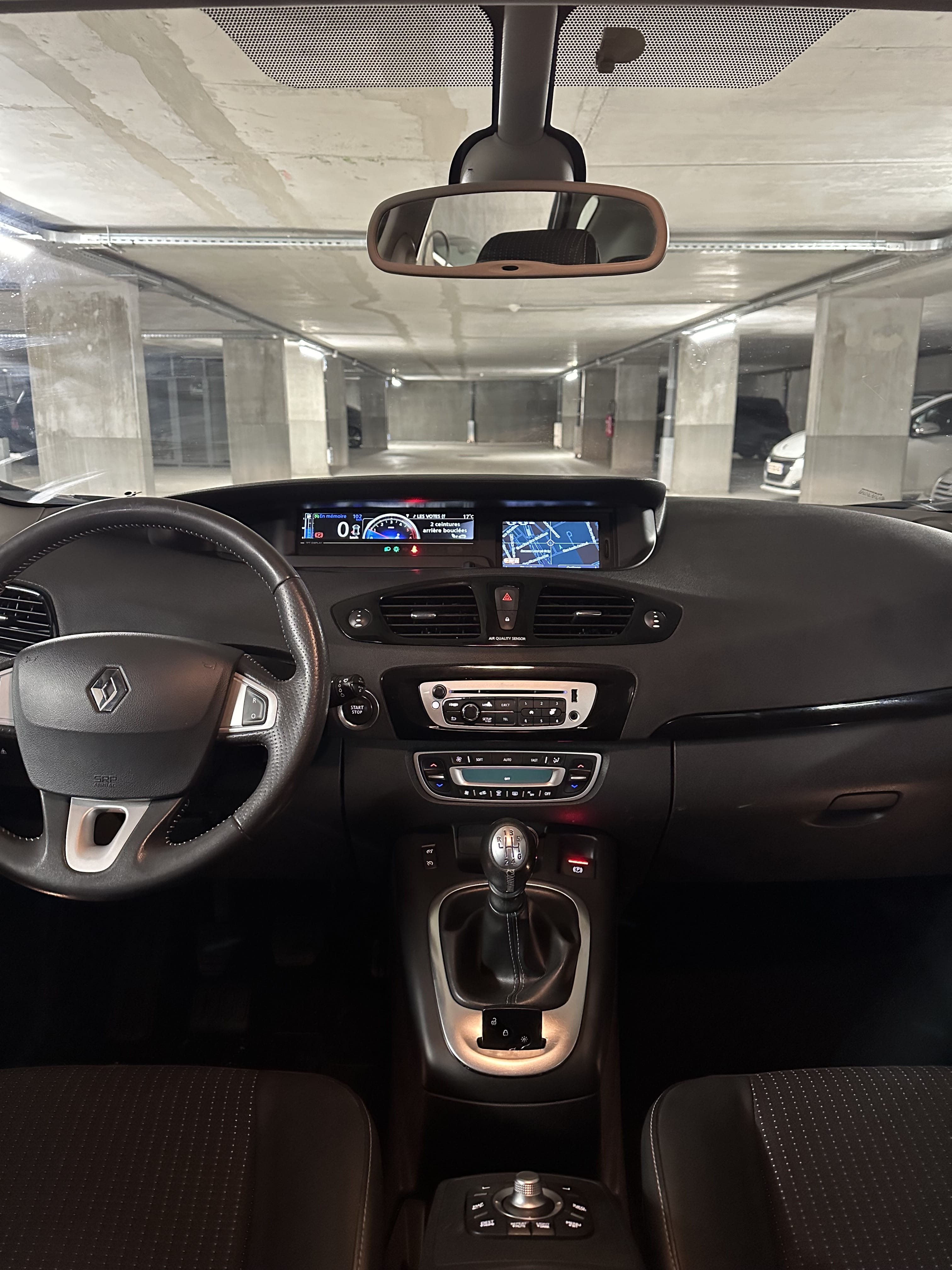 Renault Scenic 1.5 dci avec Régulateur de vitesse