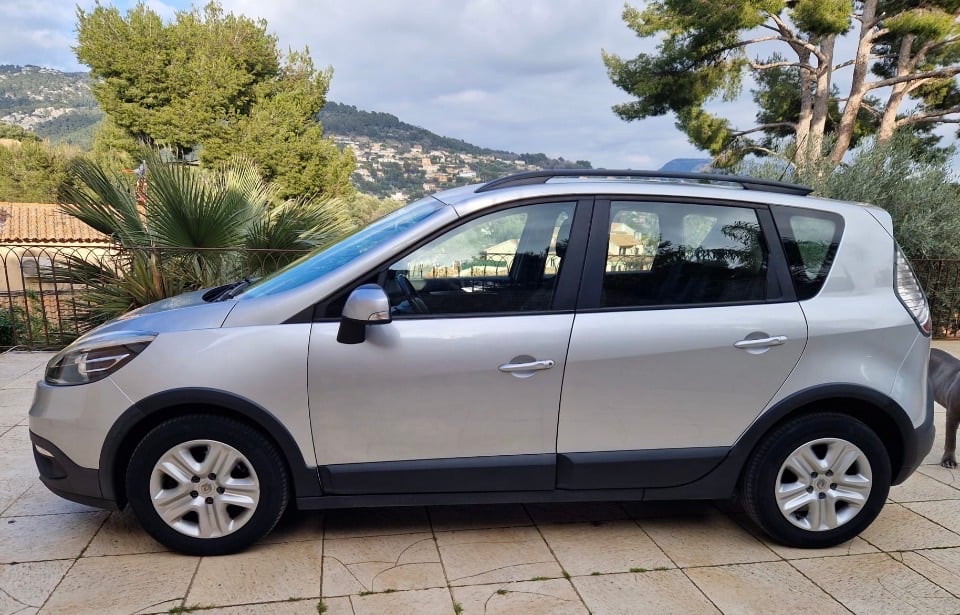 Renault Mégane Scénic avec Climatisation