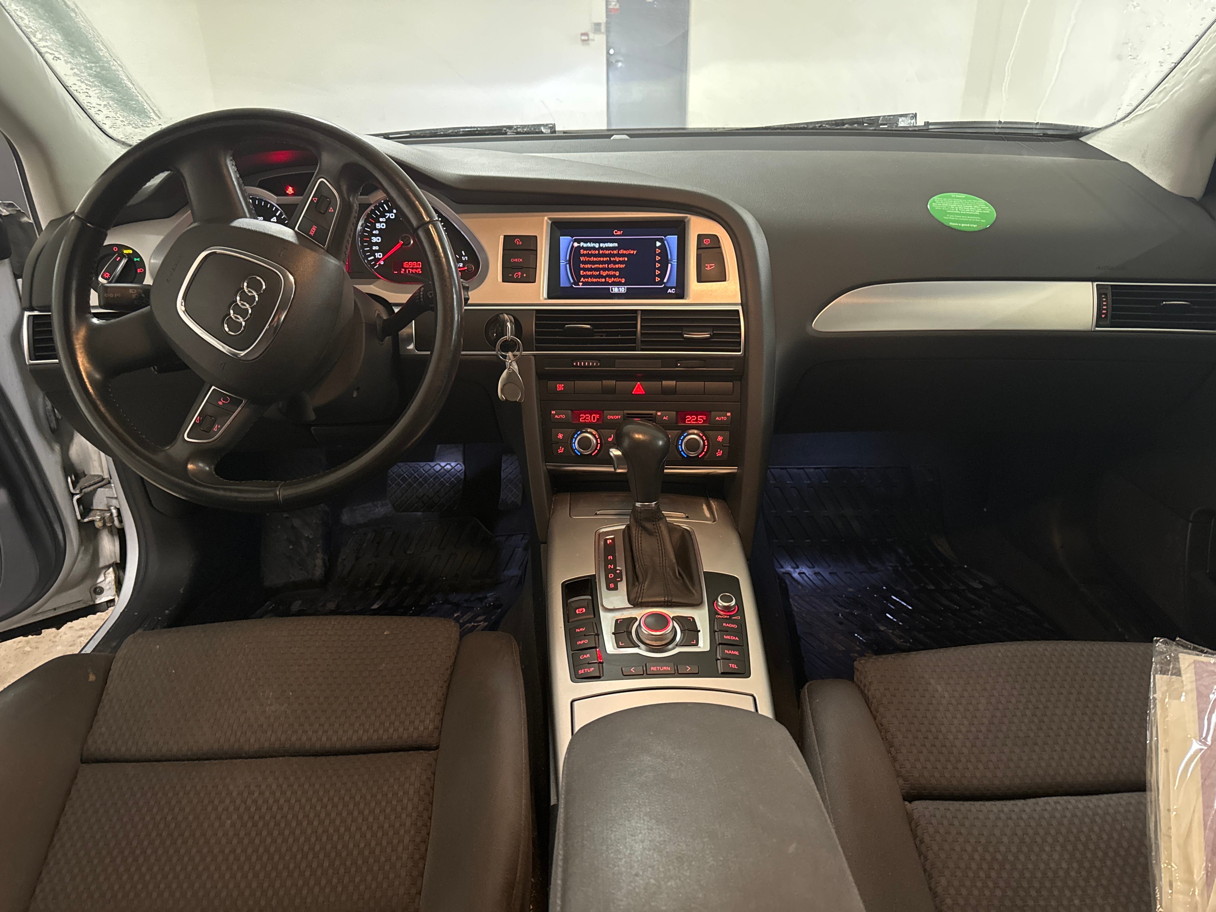 Audi A6 Avant med Bluetooth audio
