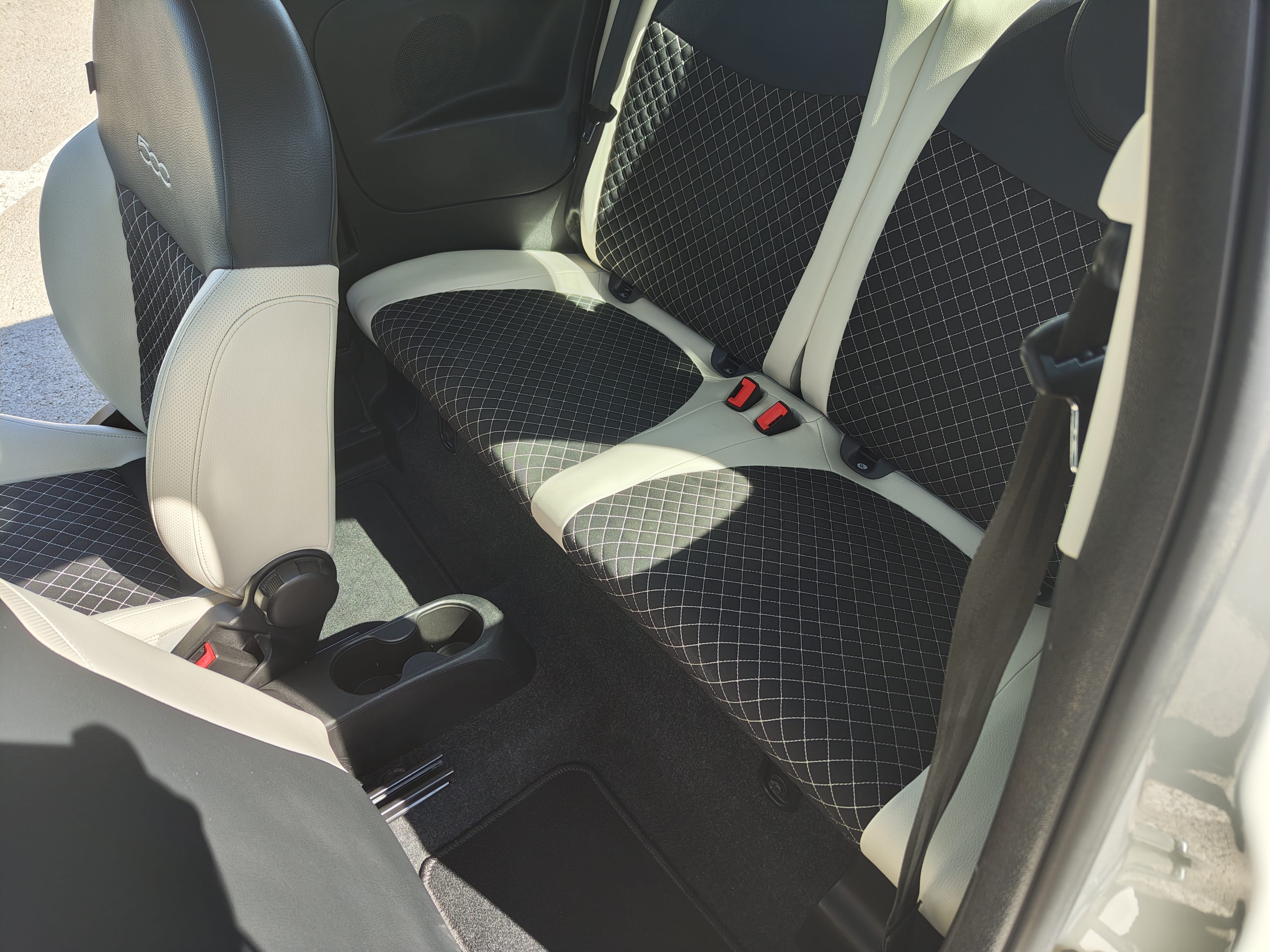 Fiat 500 con Silla infantil