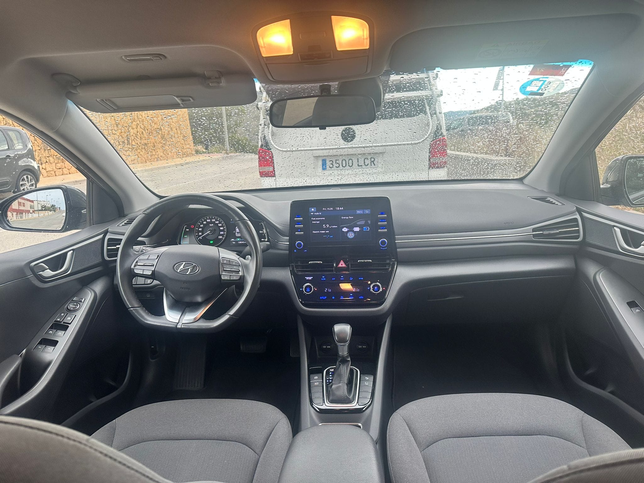 Hyundai Ioniq con Cámara de marcha atrás