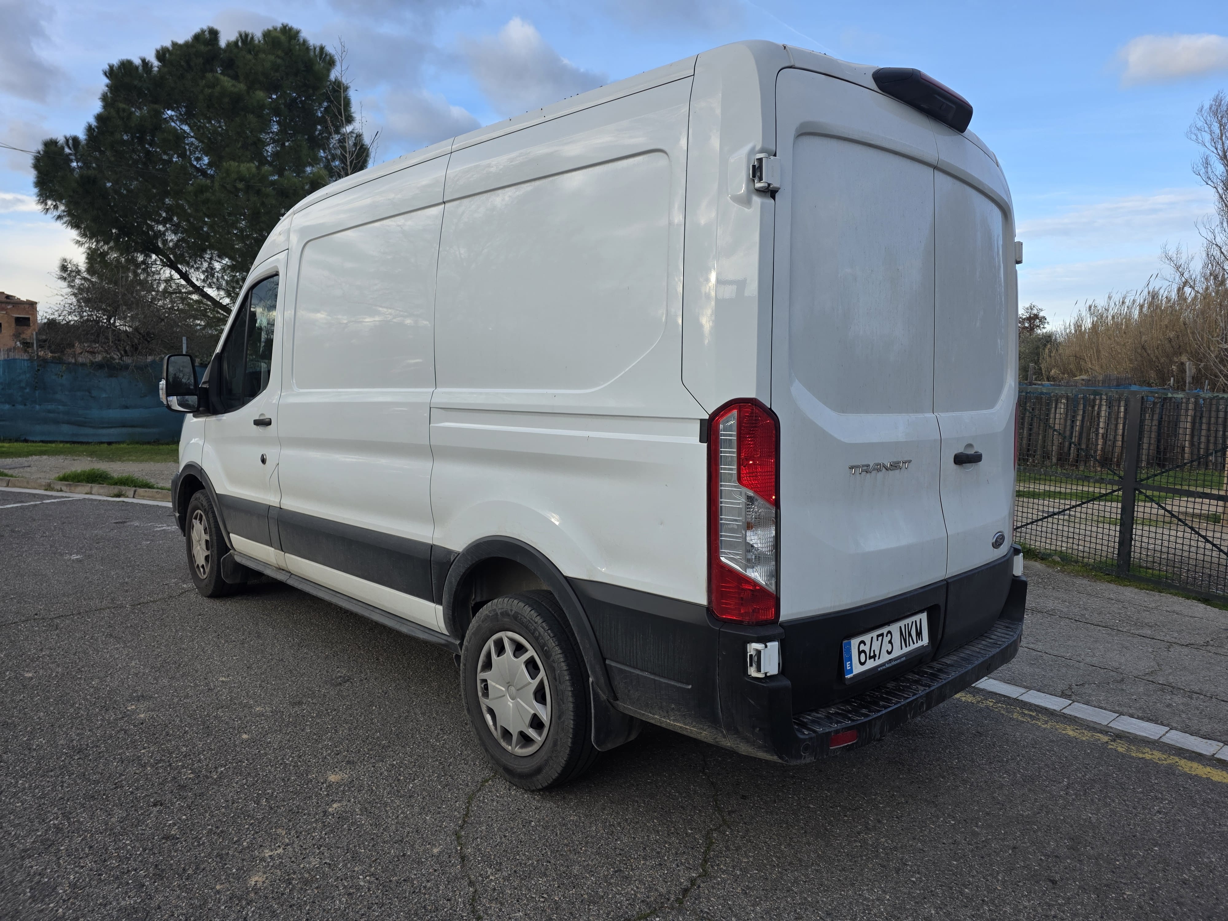Ford Transit Furgoneta con GPS
