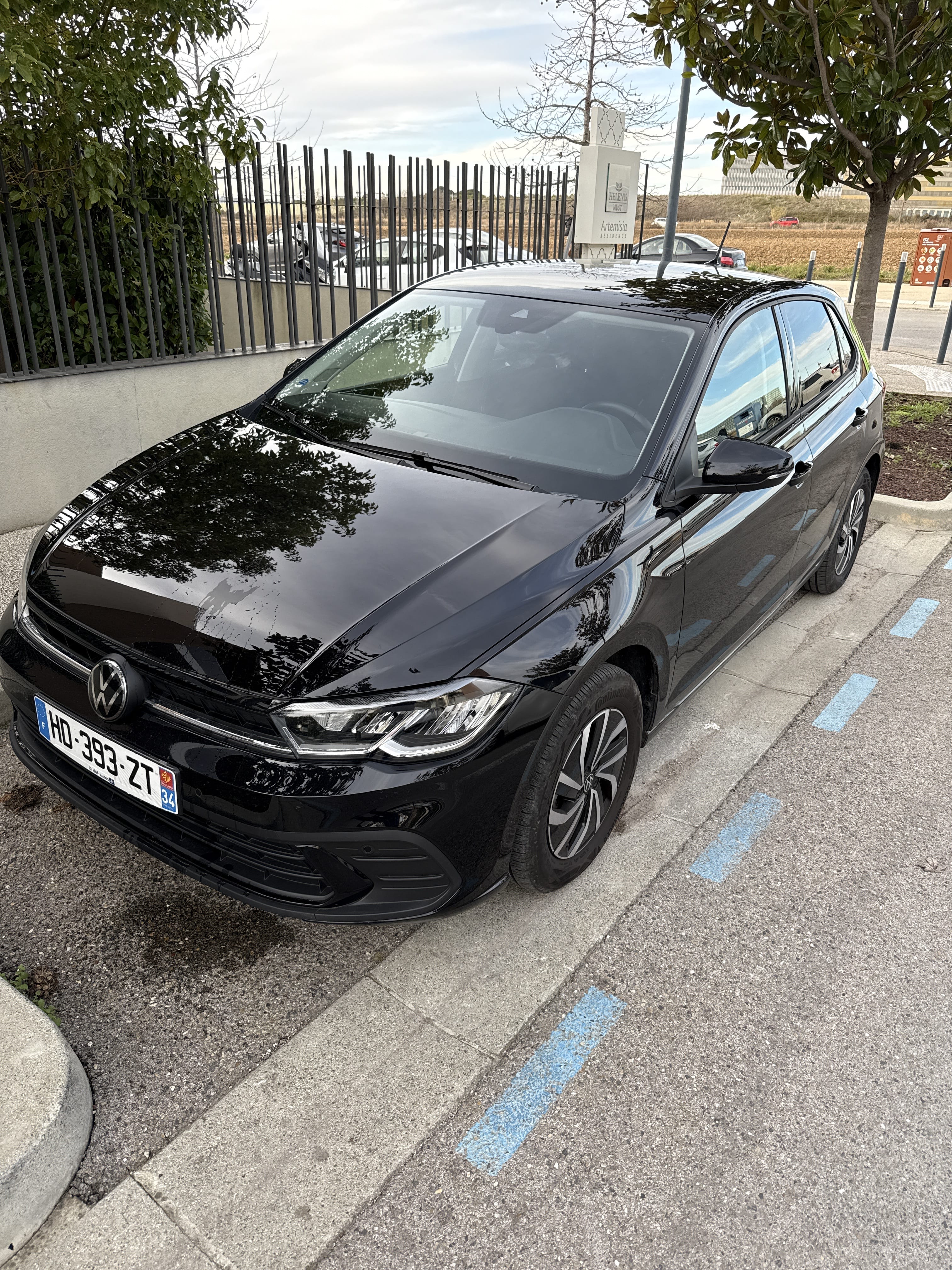 Volkswagen Polo, 2025, Essence 95, automatique