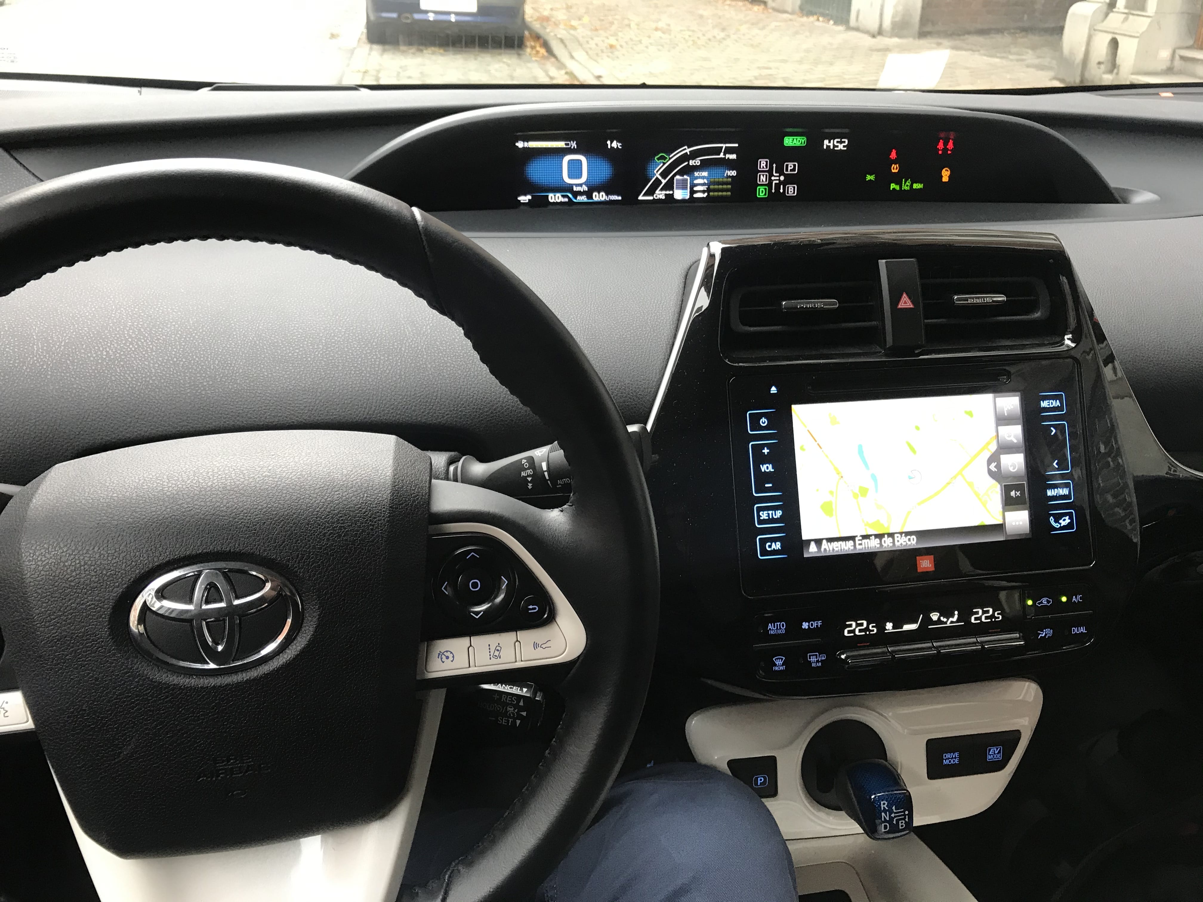 Toyota Prius met Cruise control