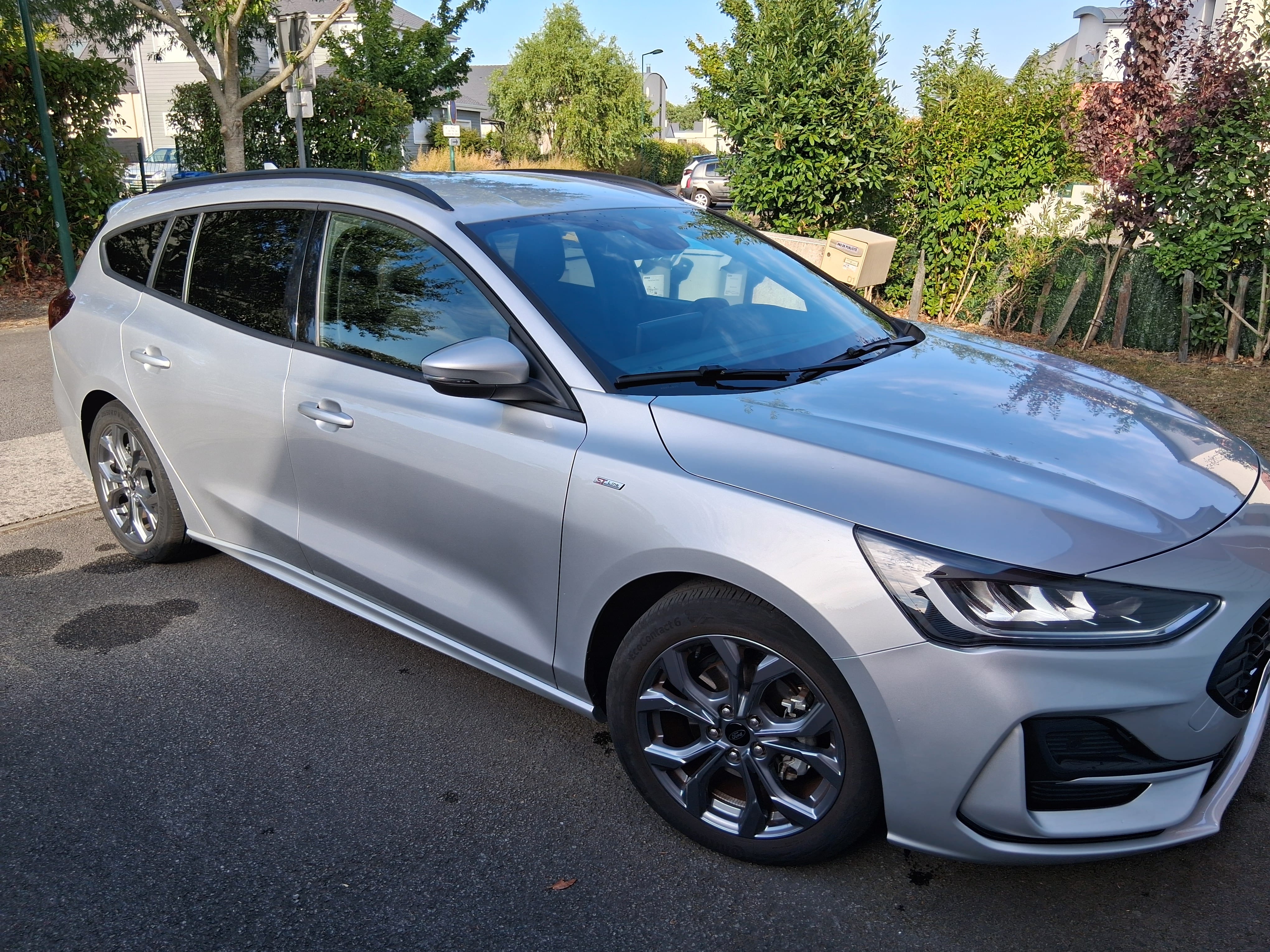 Ford Focus SW, 2024, Essence 95 / Électrique (hybride), automatique