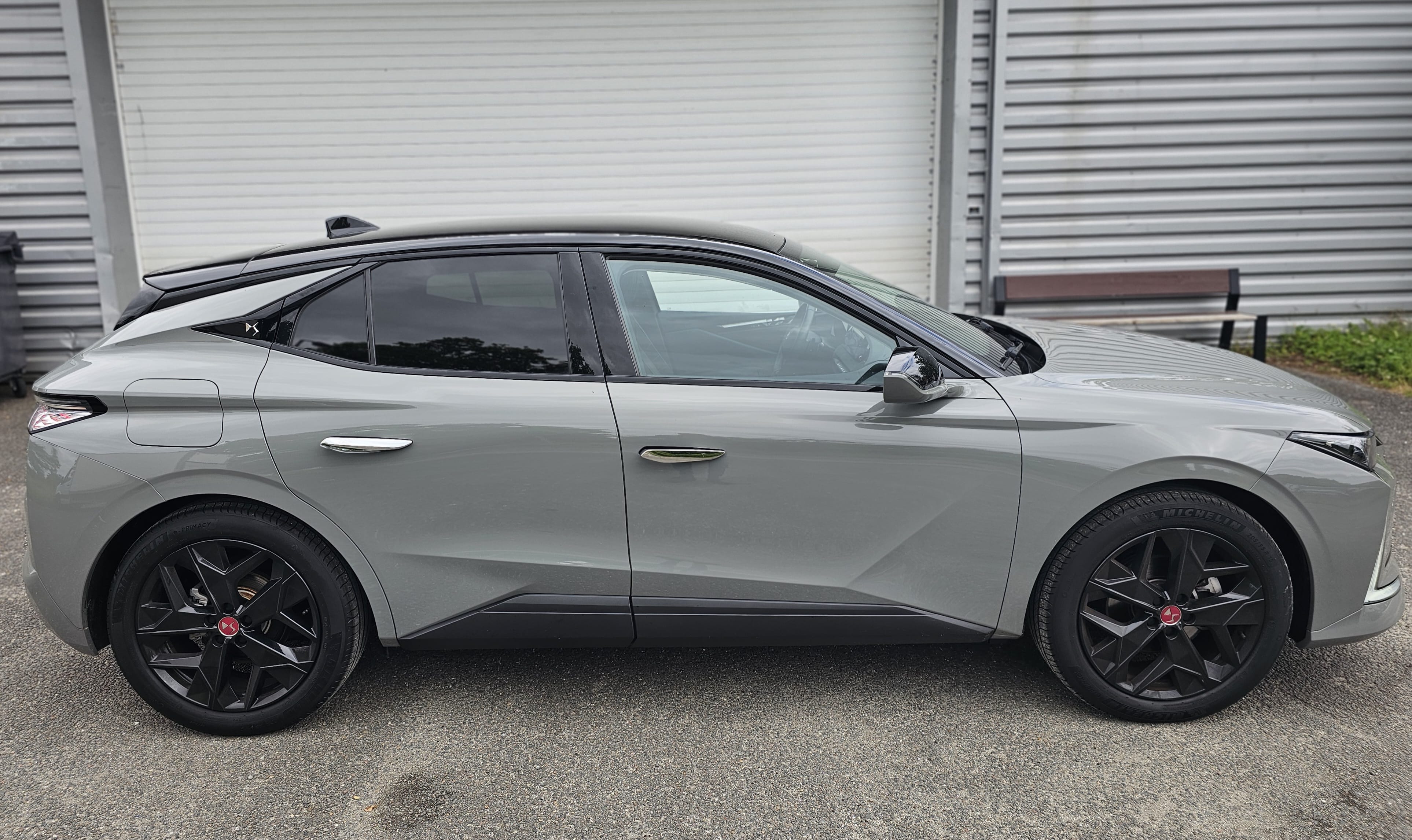 DS 4 E-TENSE avec Climatisation