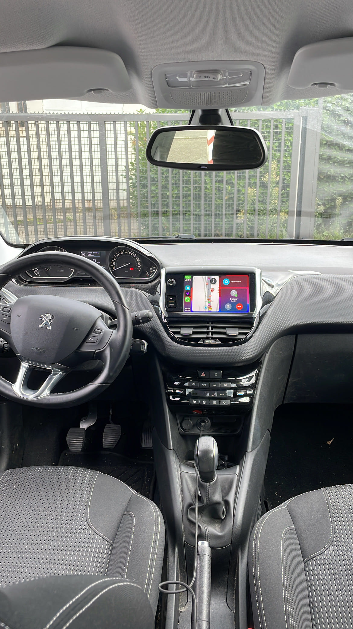 Peugeot 208 avec Régulateur de vitesse