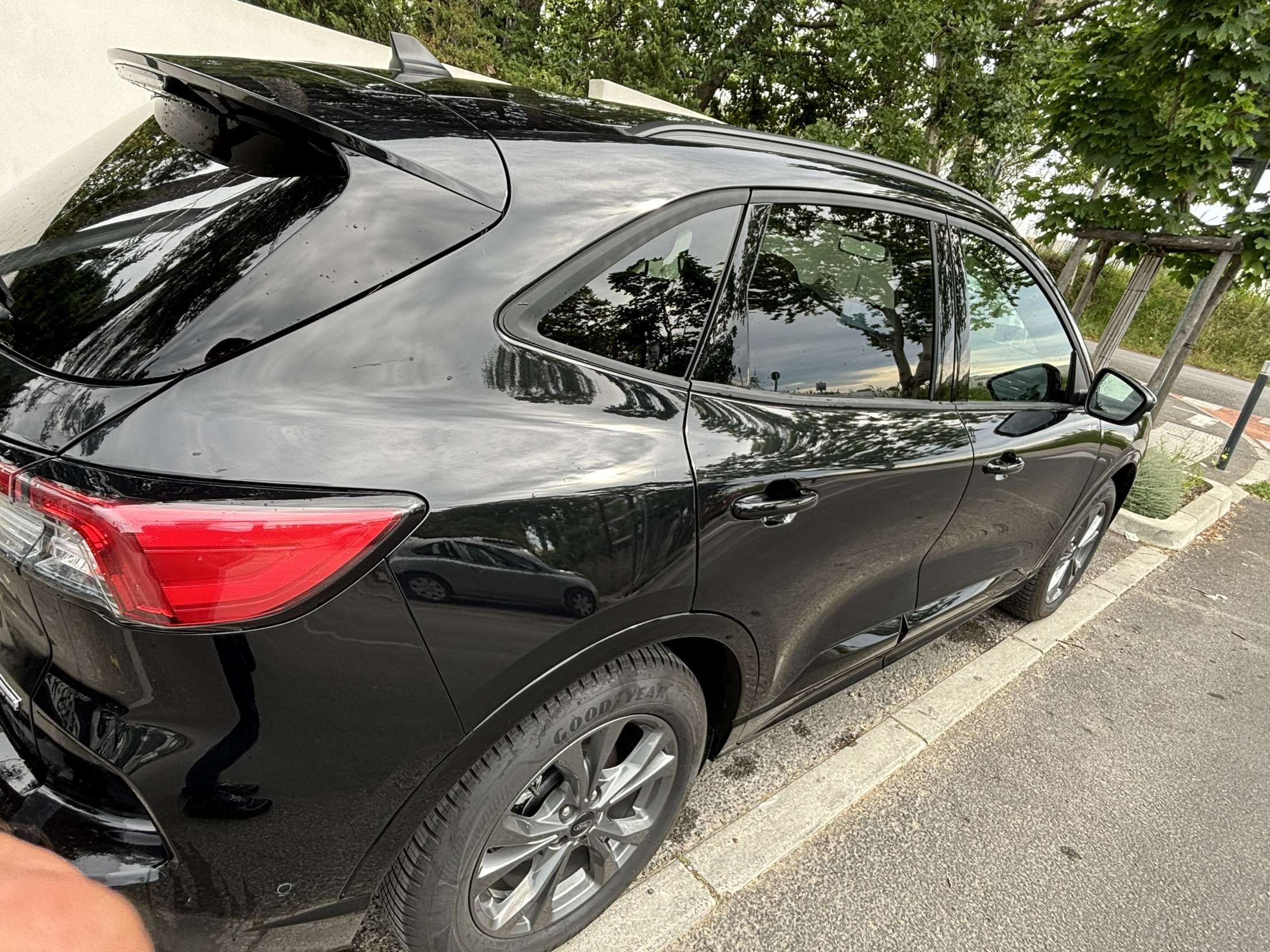 Ford Kuga St Line avec Audio Bluetooth