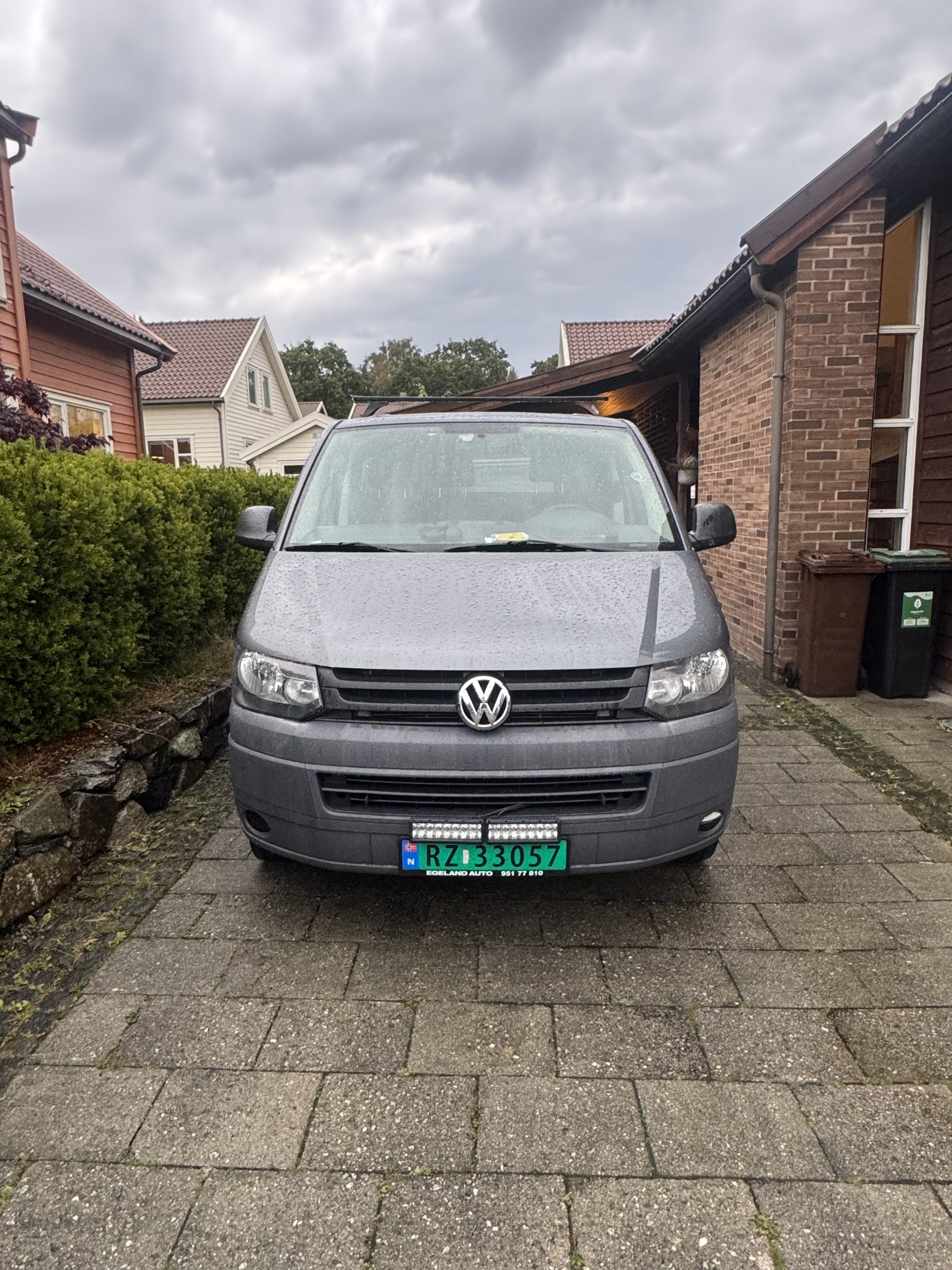 Volkswagen Transporter med Tilhengerfeste