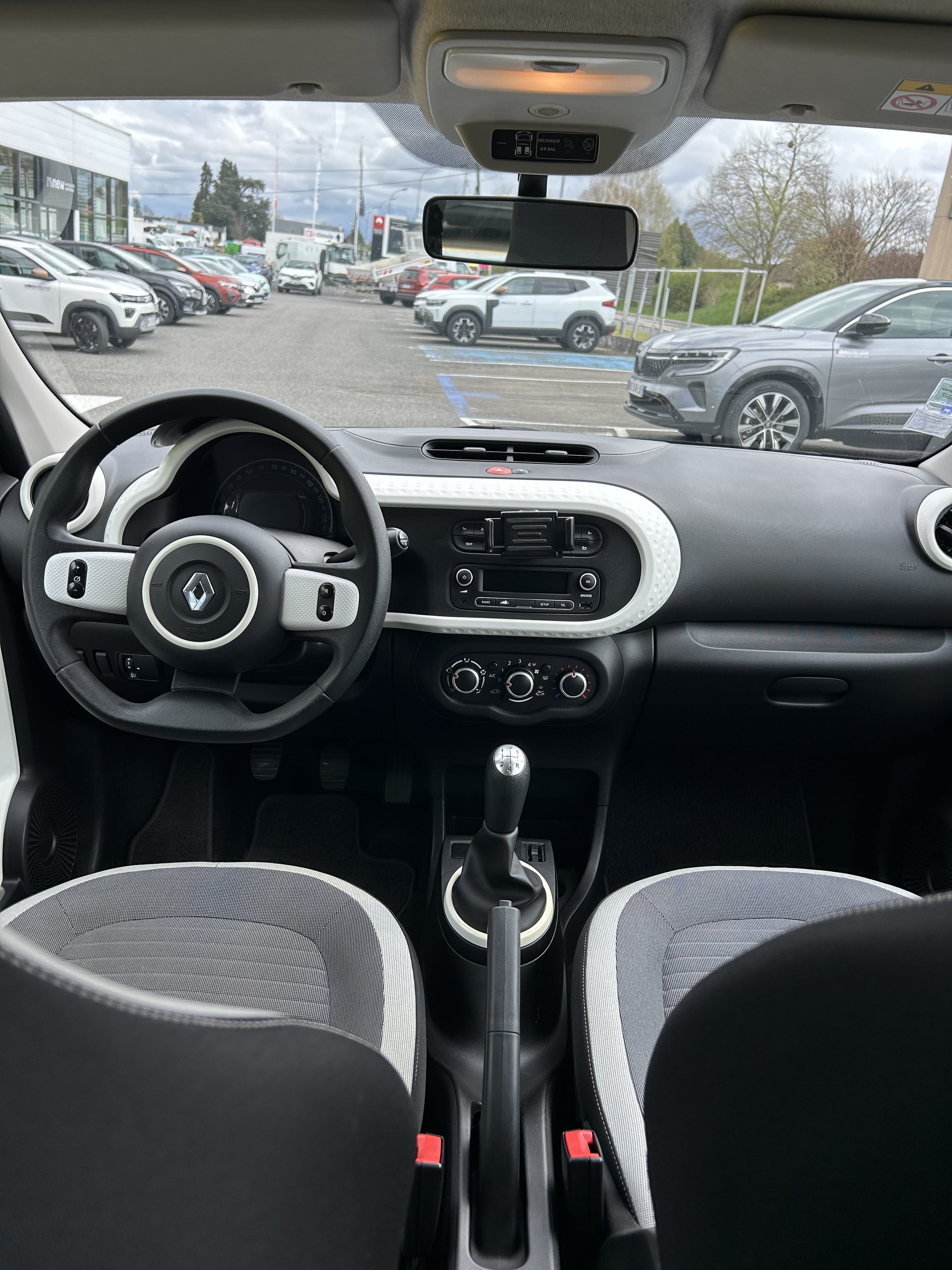 Renault Twingo III avec Audio Bluetooth