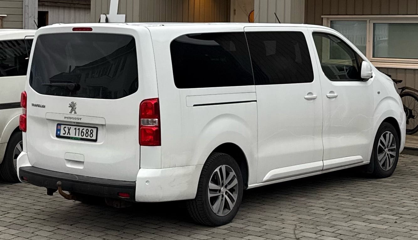 Peugeot Traveller med Aircondition