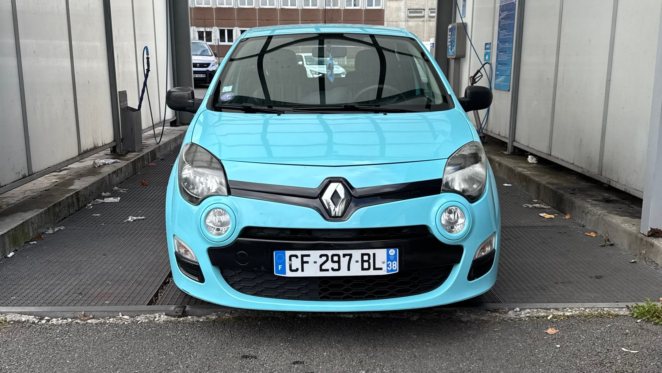 Renault Twingo II avec Port USB
