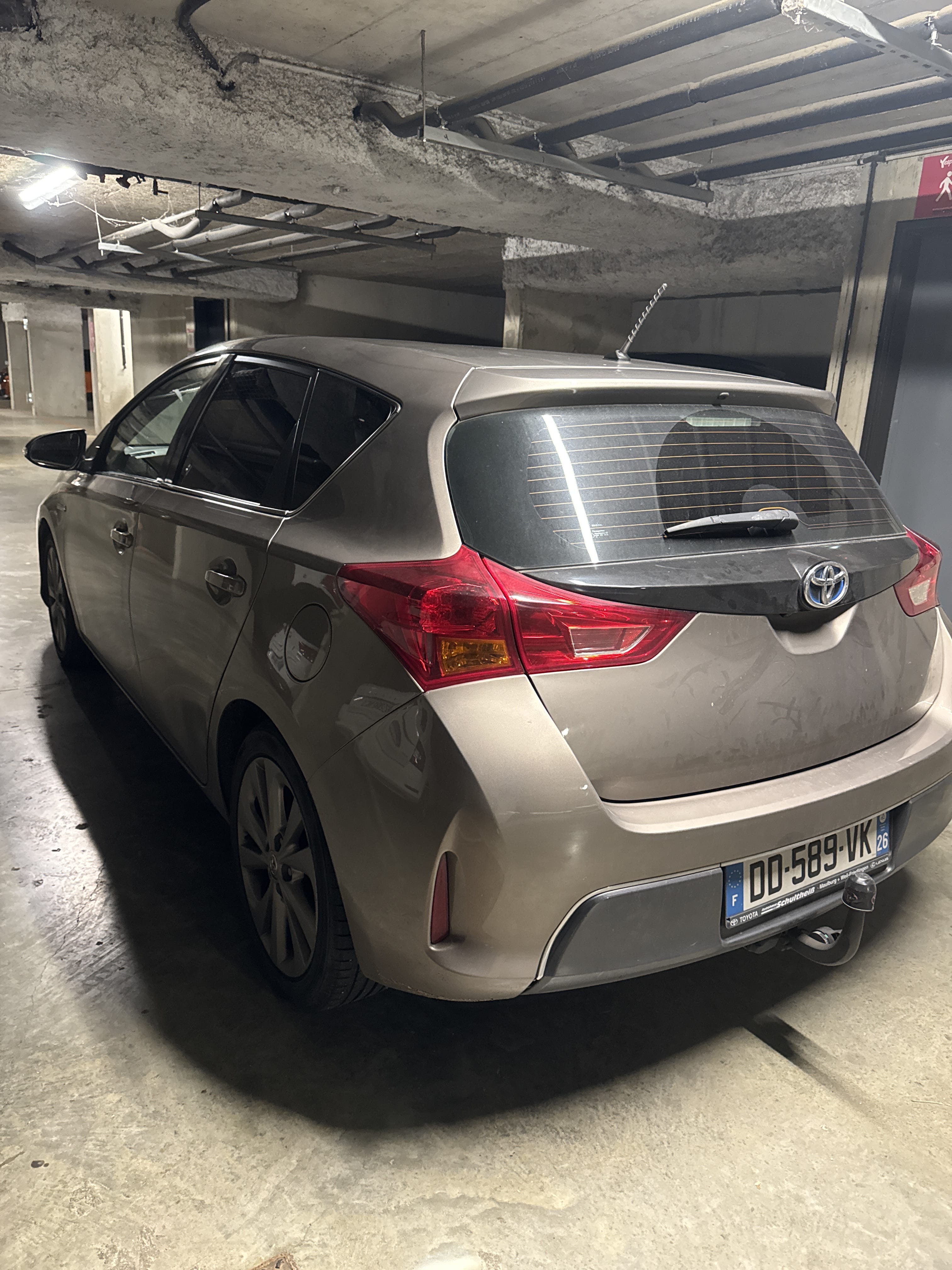 Toyota Auris Hybride