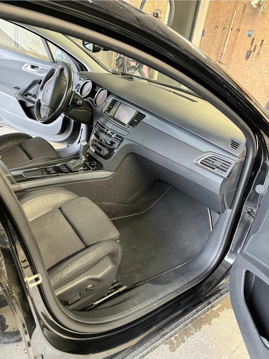 Peugeot 508 med Aircondition
