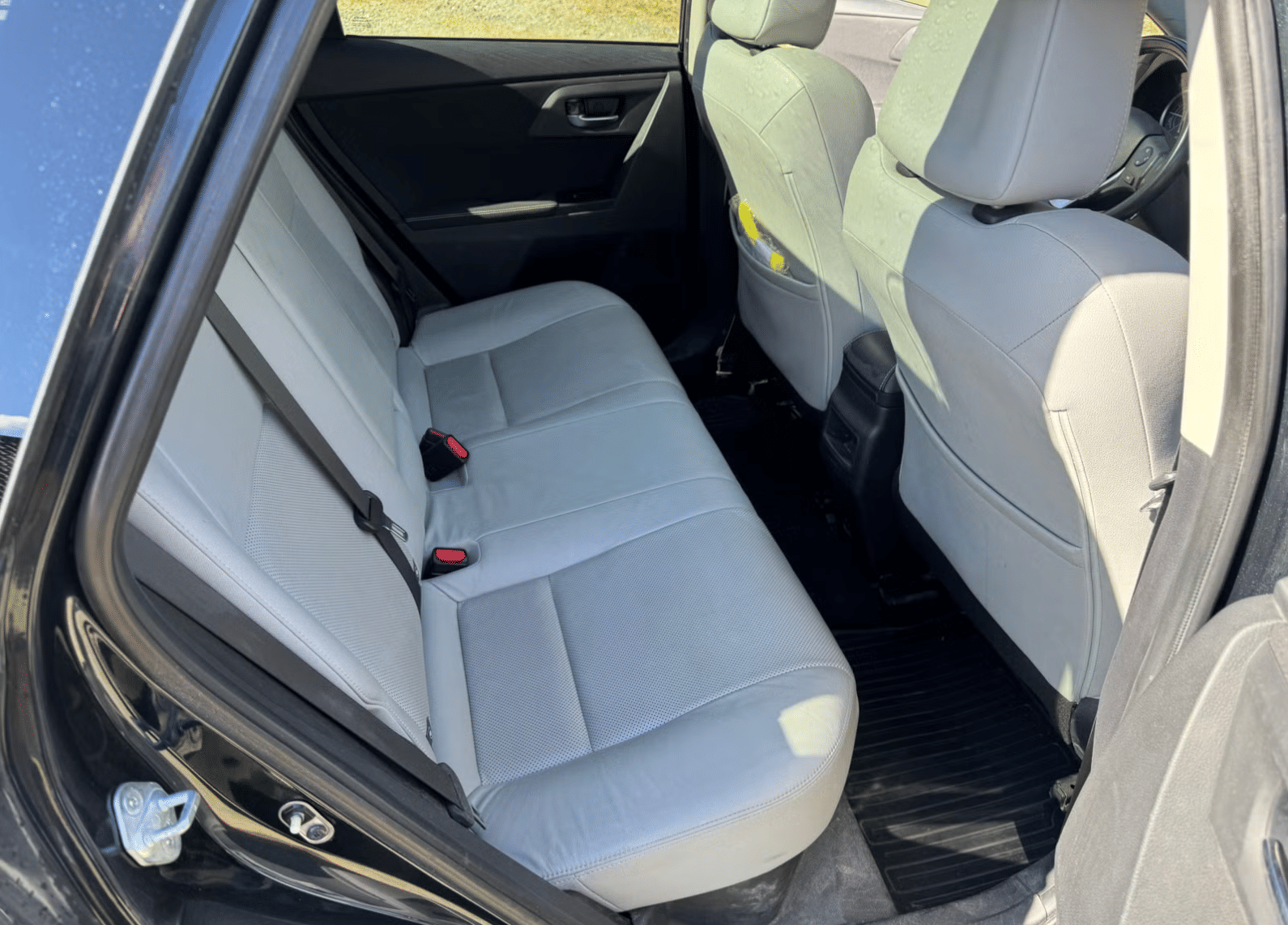Toyota Auris Touring Sports with Audio / iPod input