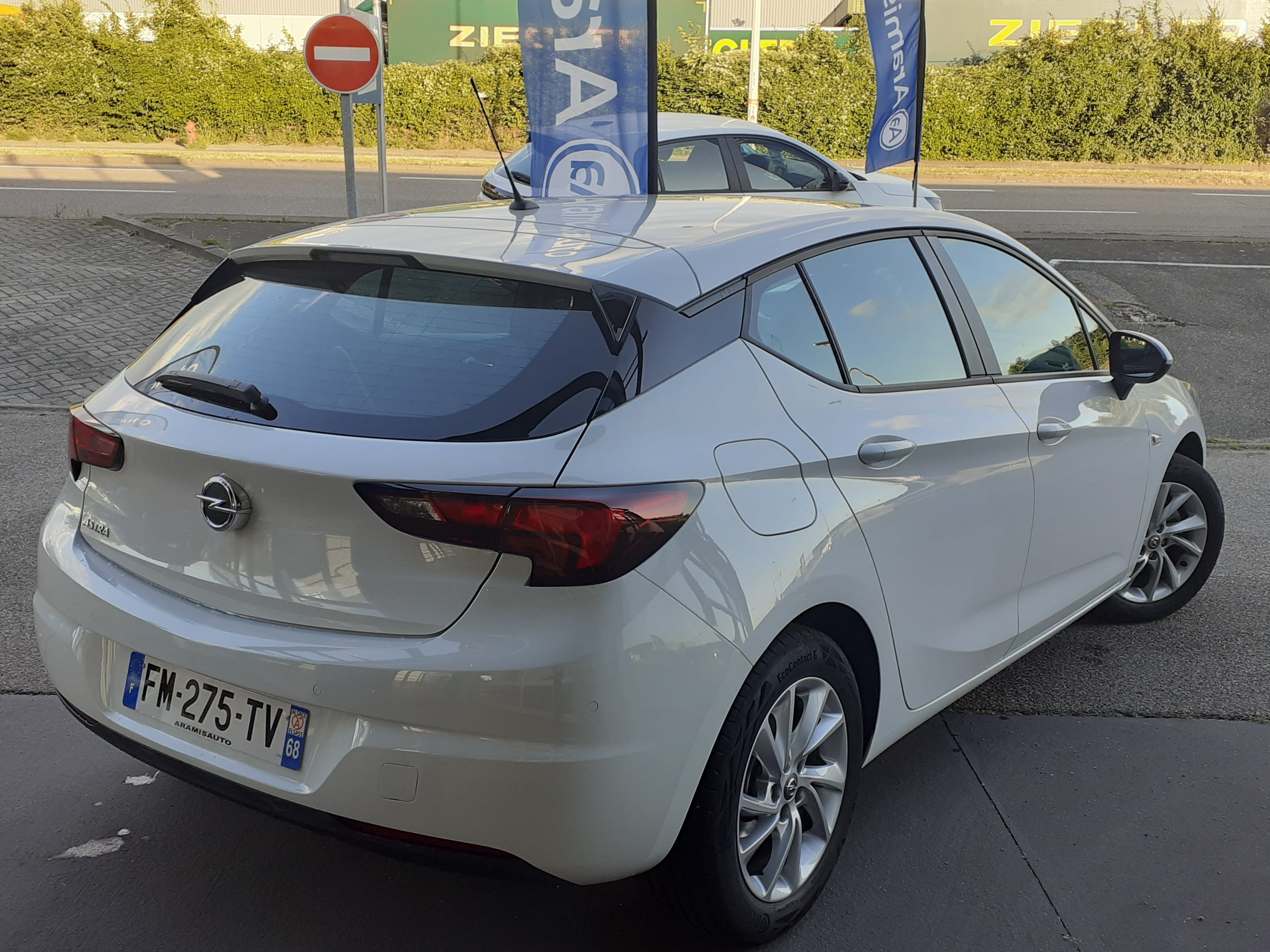 Opel Astra Turbo, vignette suisse digitale 2026, manuelle 6 vitesses avec Climatisation