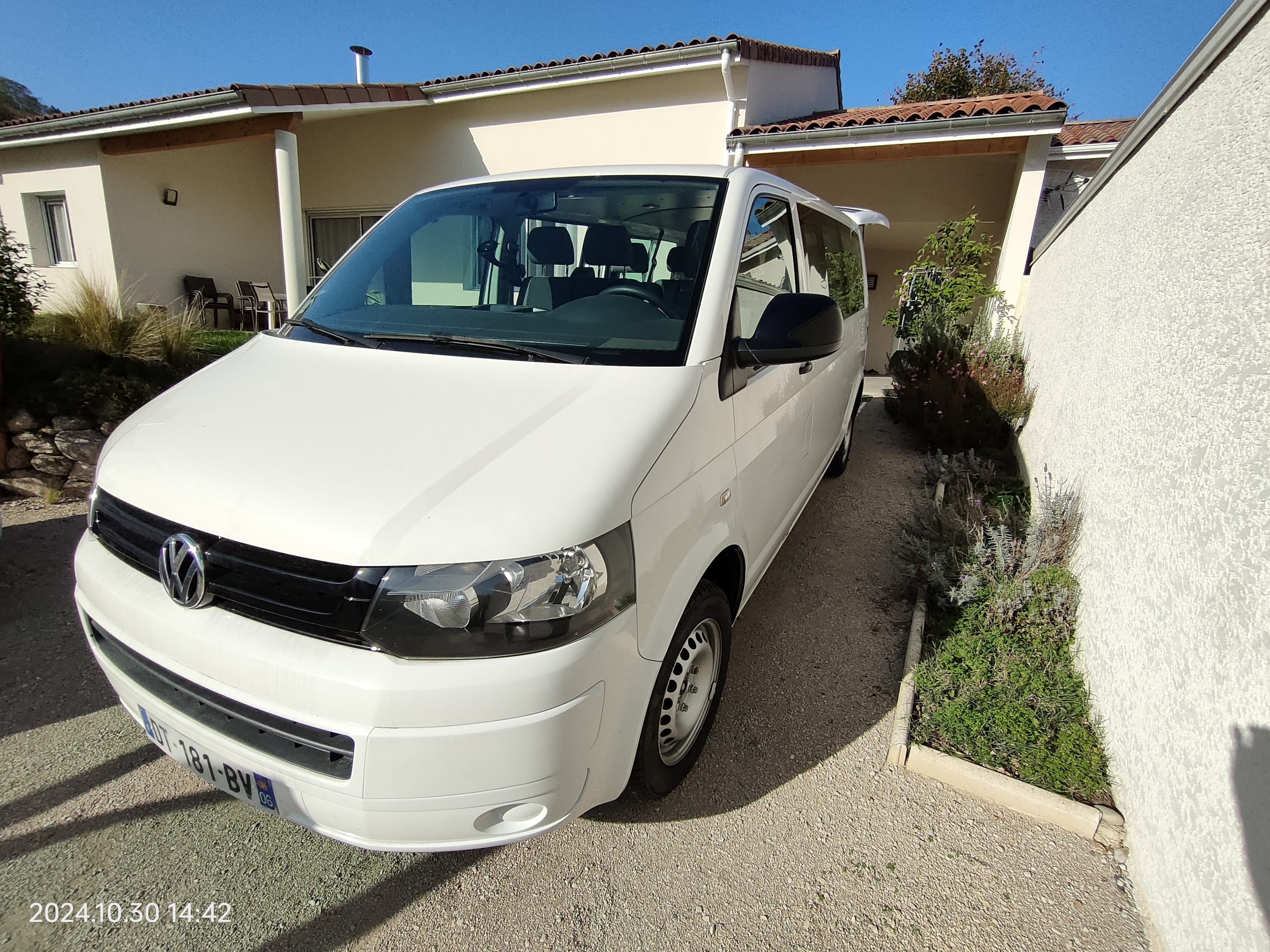 Volkswagen Transporter Combi pneu neige très grand coffre, 2015, Diesel, 9 places et plus