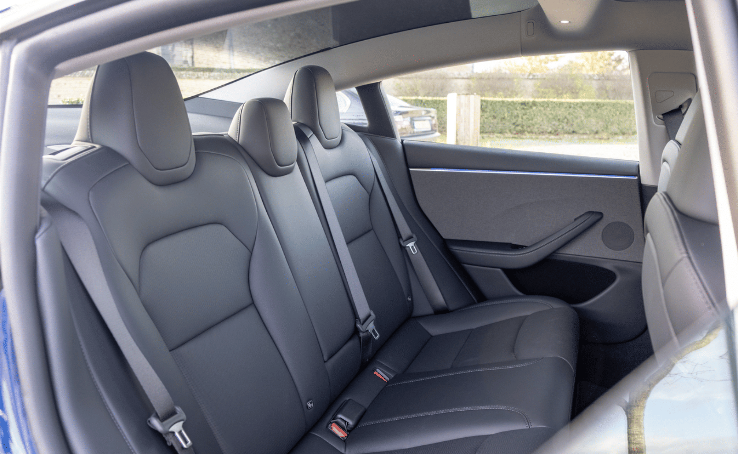 Tesla Model 3 2025 with Bluetooth audio