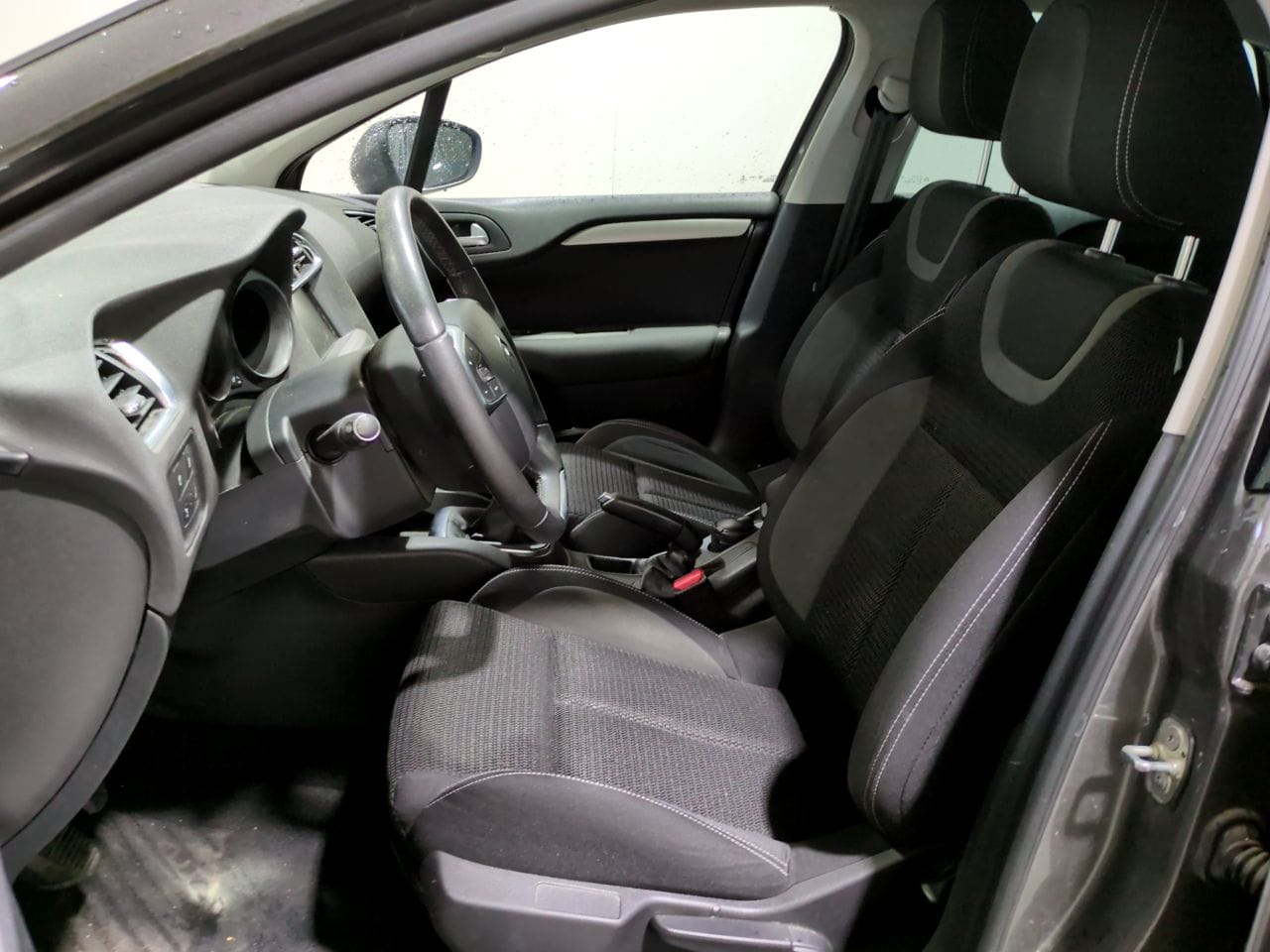 Citroen C4 avec Apple CarPlay
