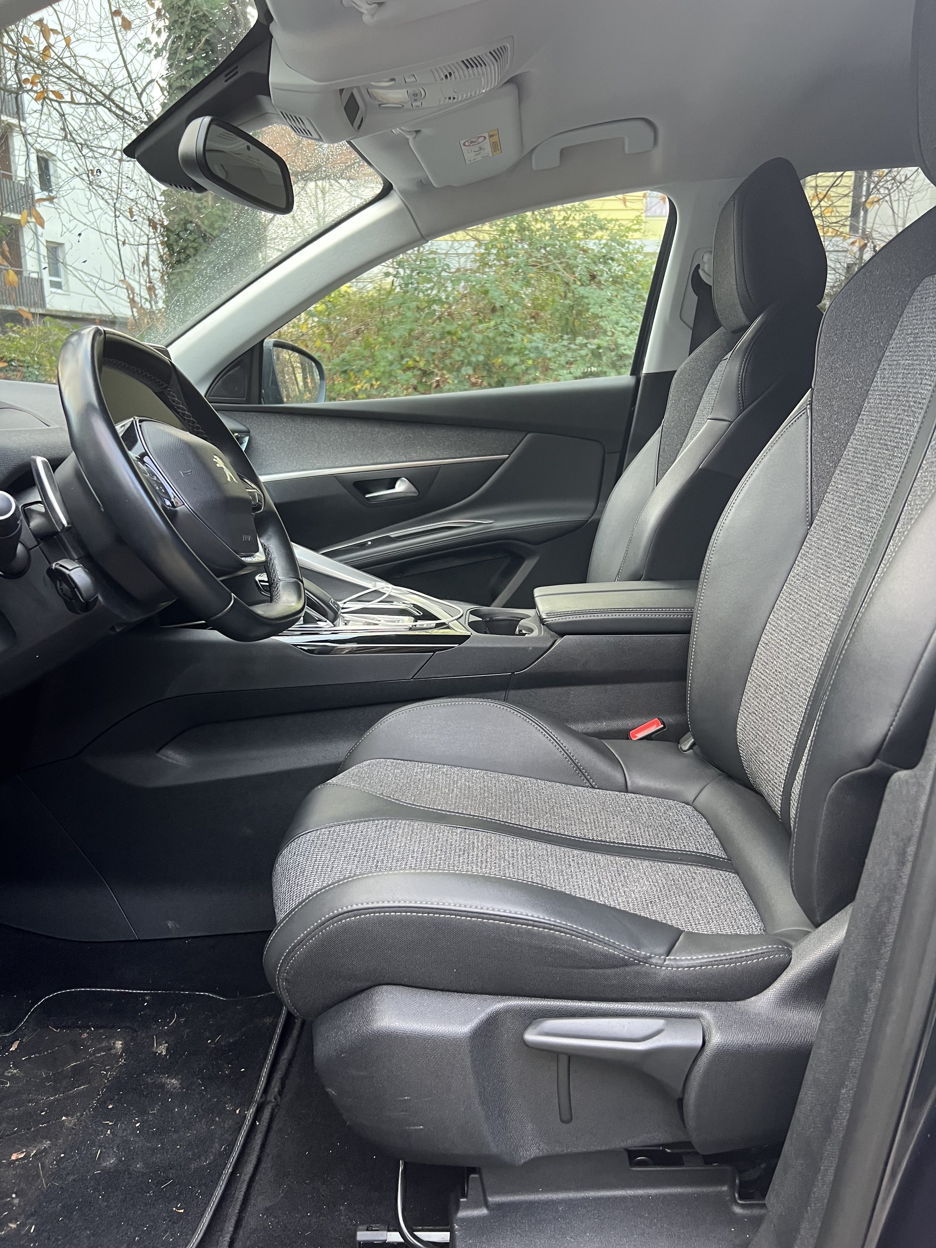 Peugeot 5008 avec Régulateur de vitesse