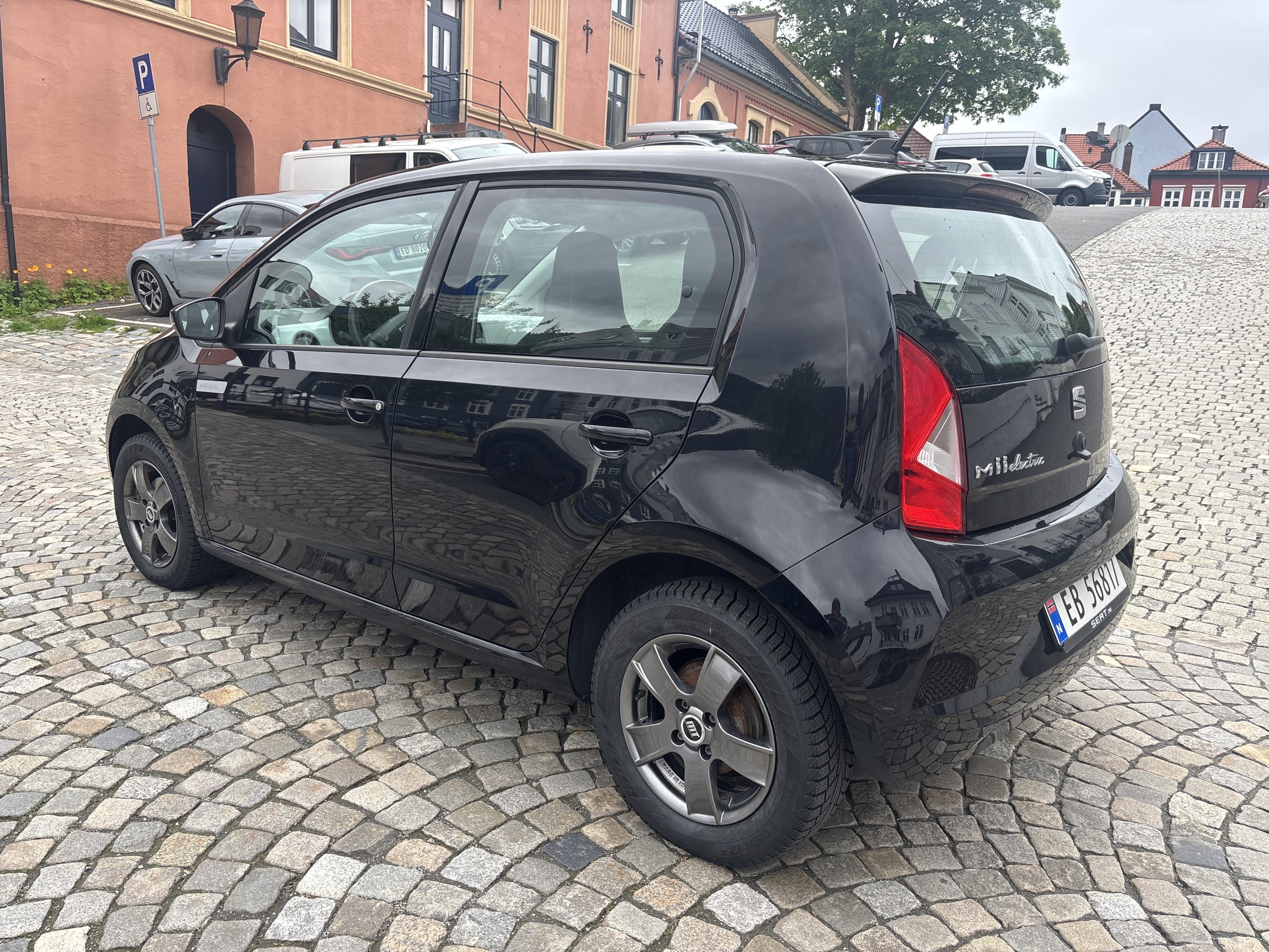 Seat Mii El bil, 250 km med USB ladeuttak