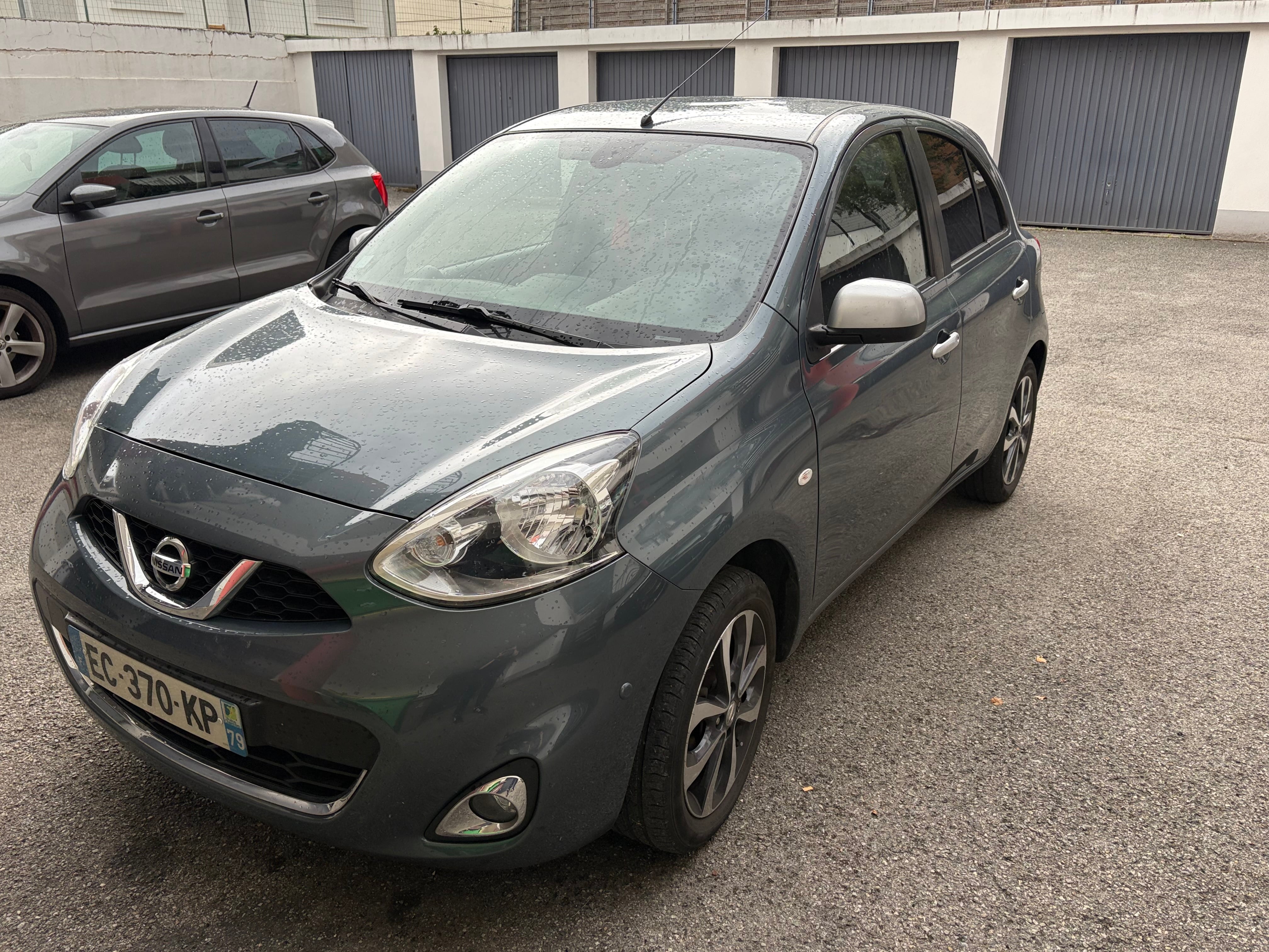 Nissan Micra avec Port USB