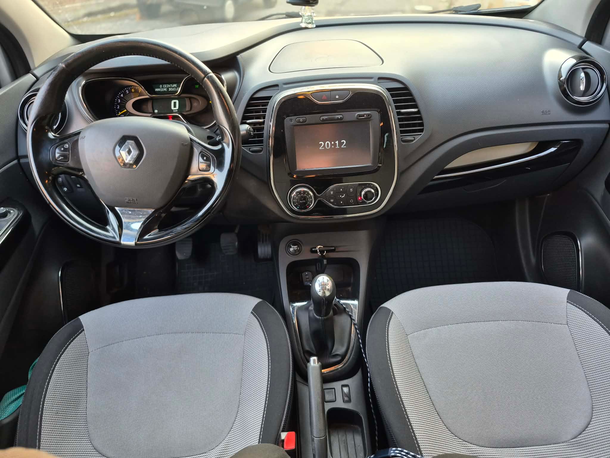 Renault Captur 0.9 tce 90 avec GPS