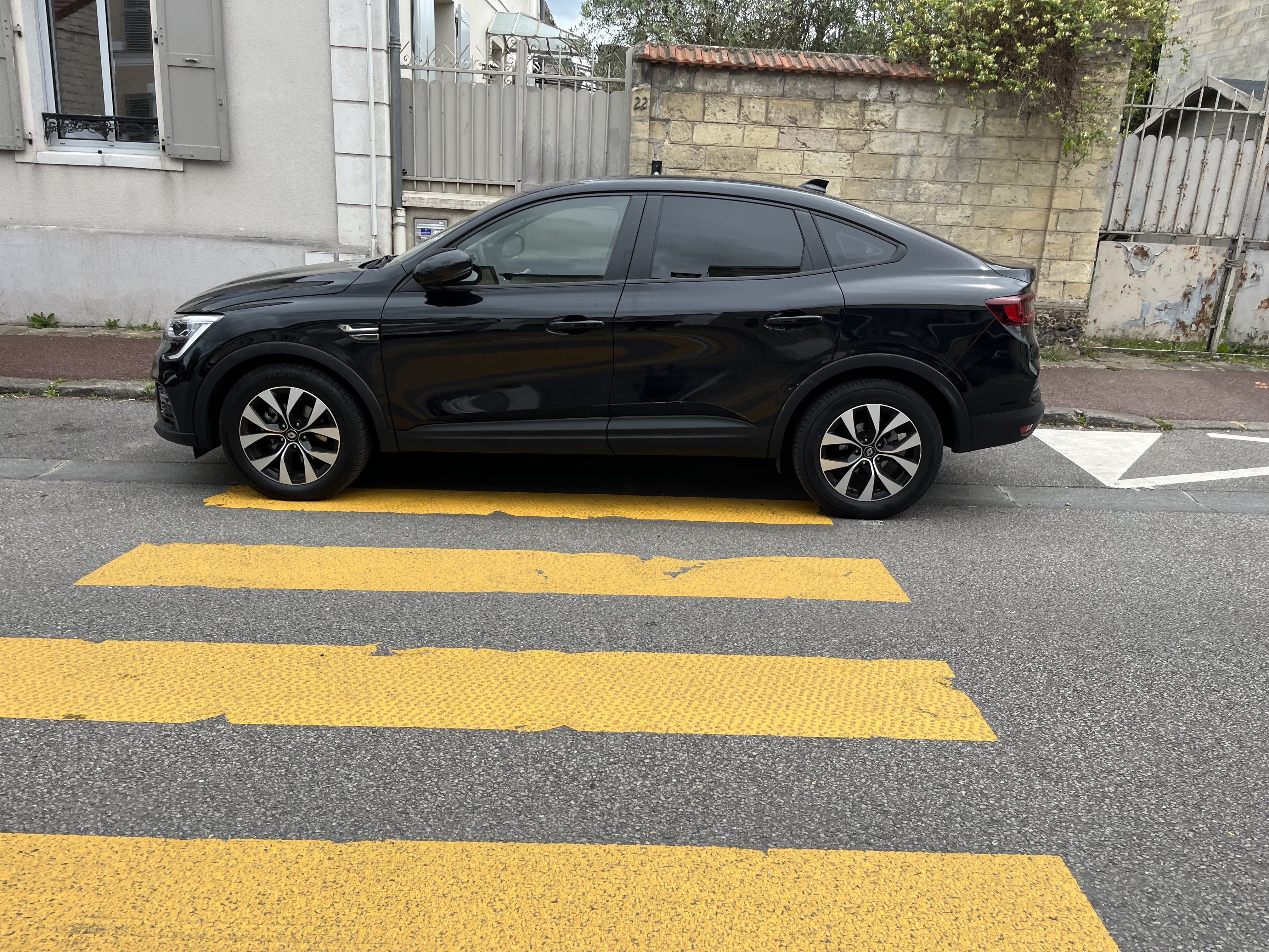 Renault Arkana E-Tech avec Climatisation