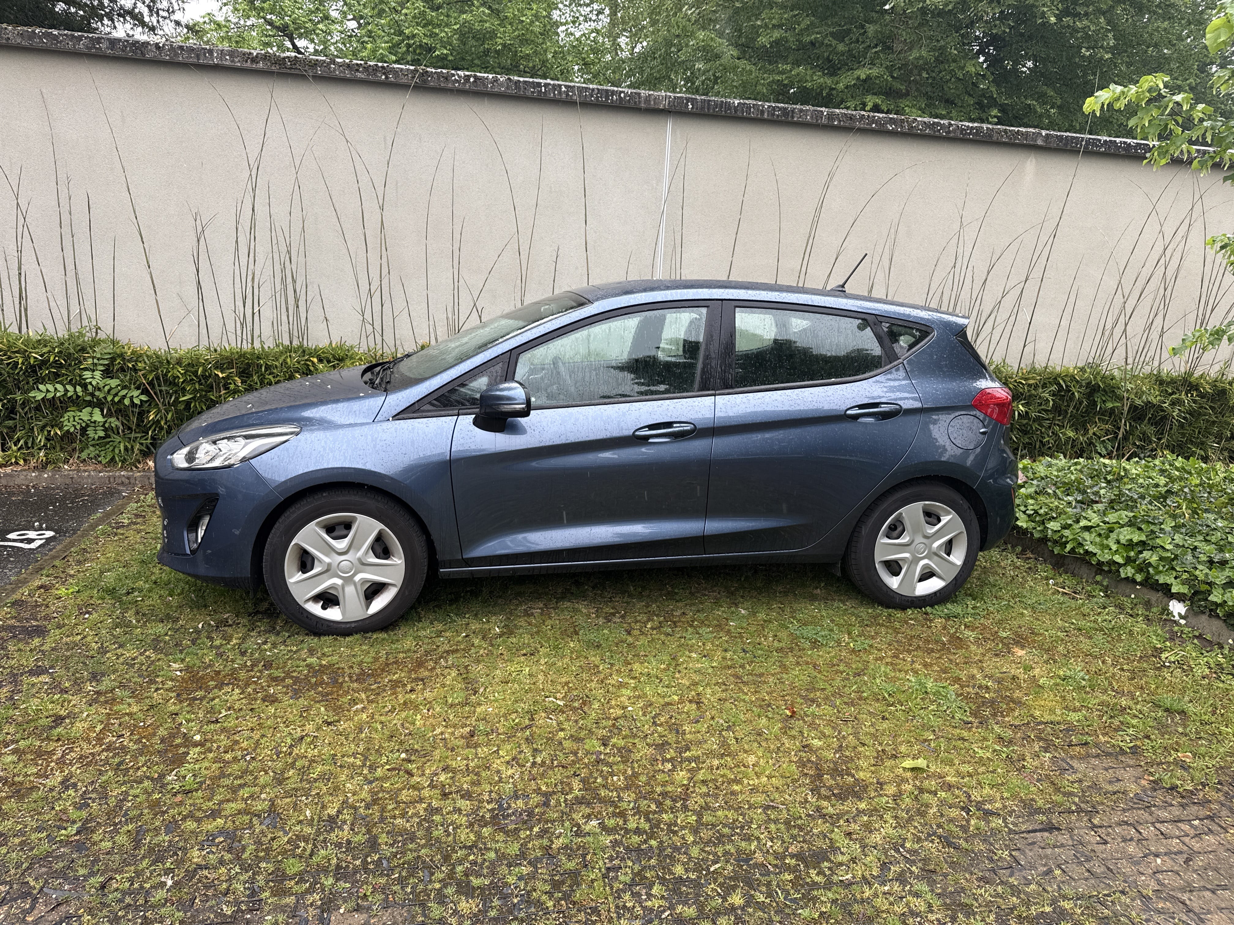 Ford Fiesta avec Climatisation