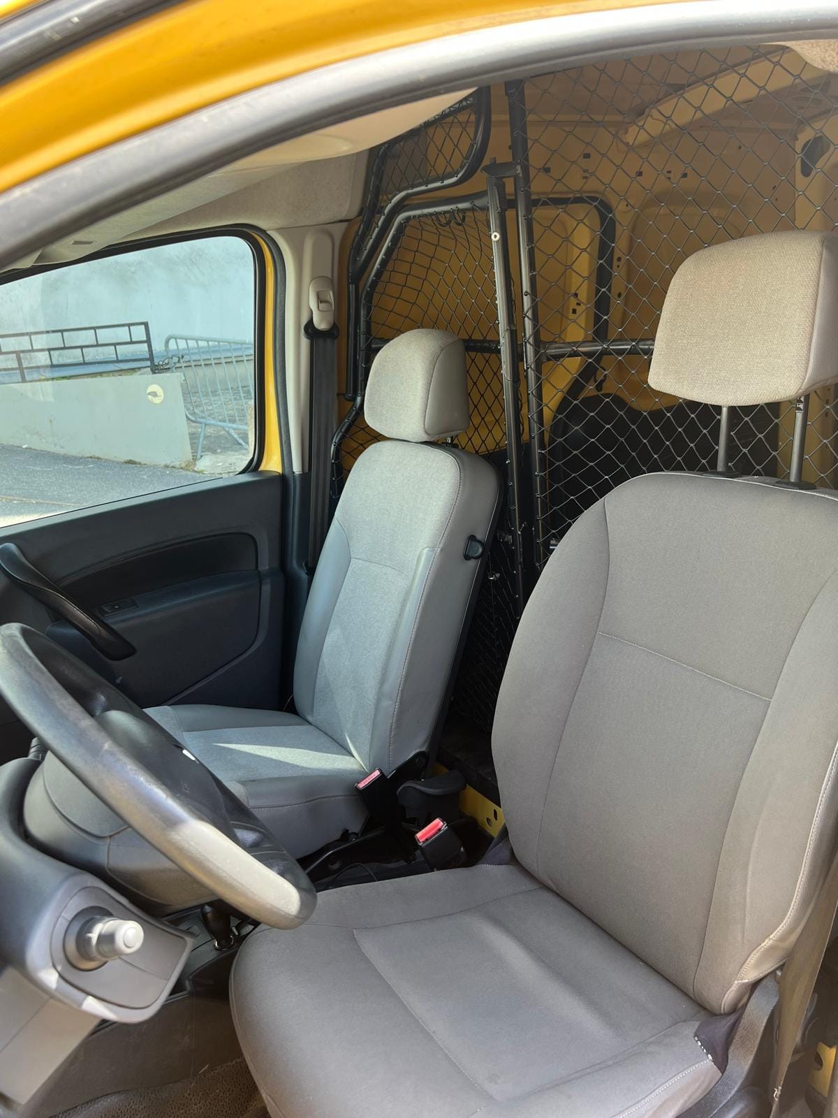 Renault Kangoo Express 1.5dci 75cv avec Autoradio