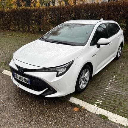 Toyota Corolla Break Hybride, 2021, Essence 95 / Électrique (hybride), automatique