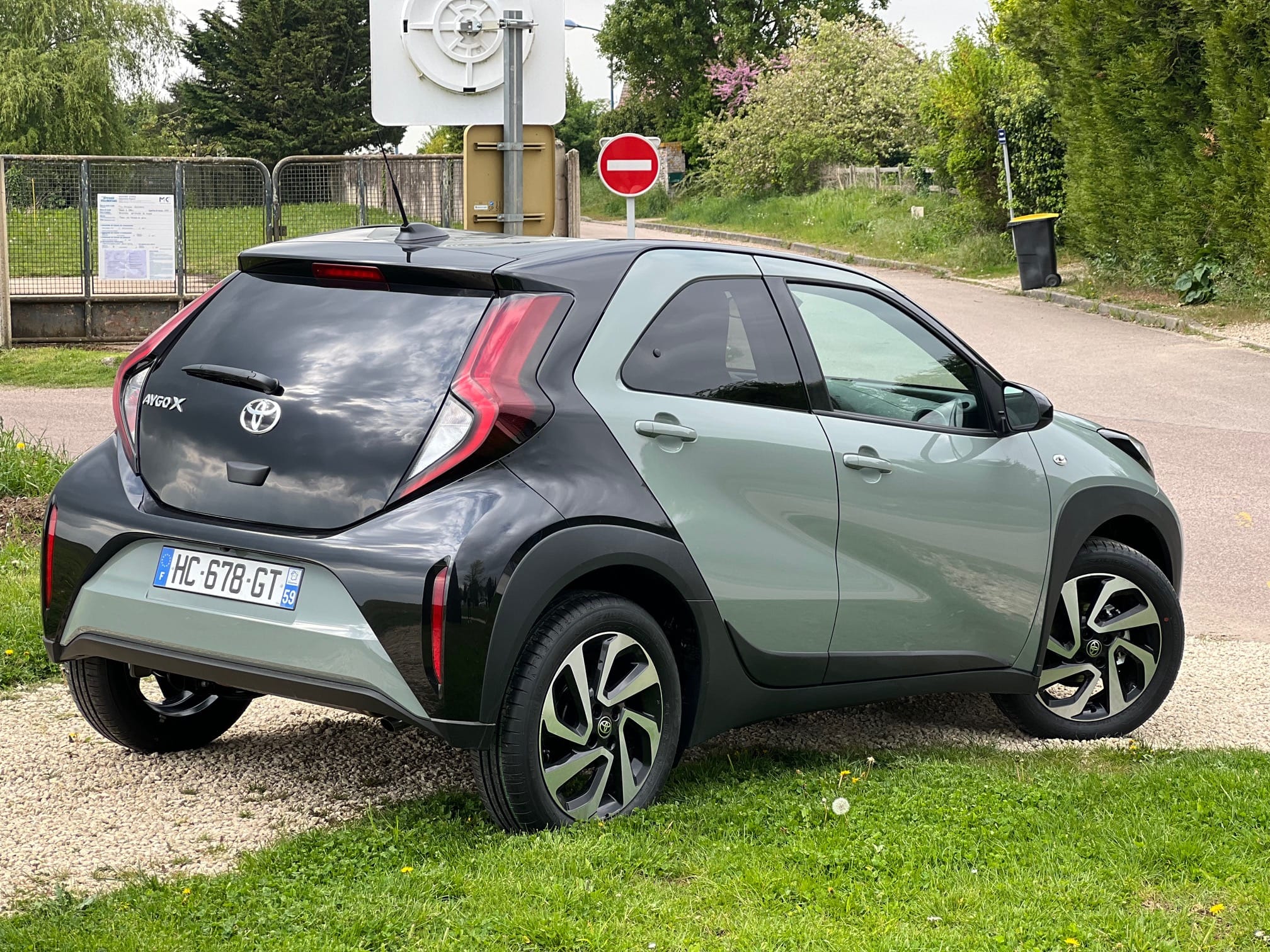 Toyota Aygo X avec GPS