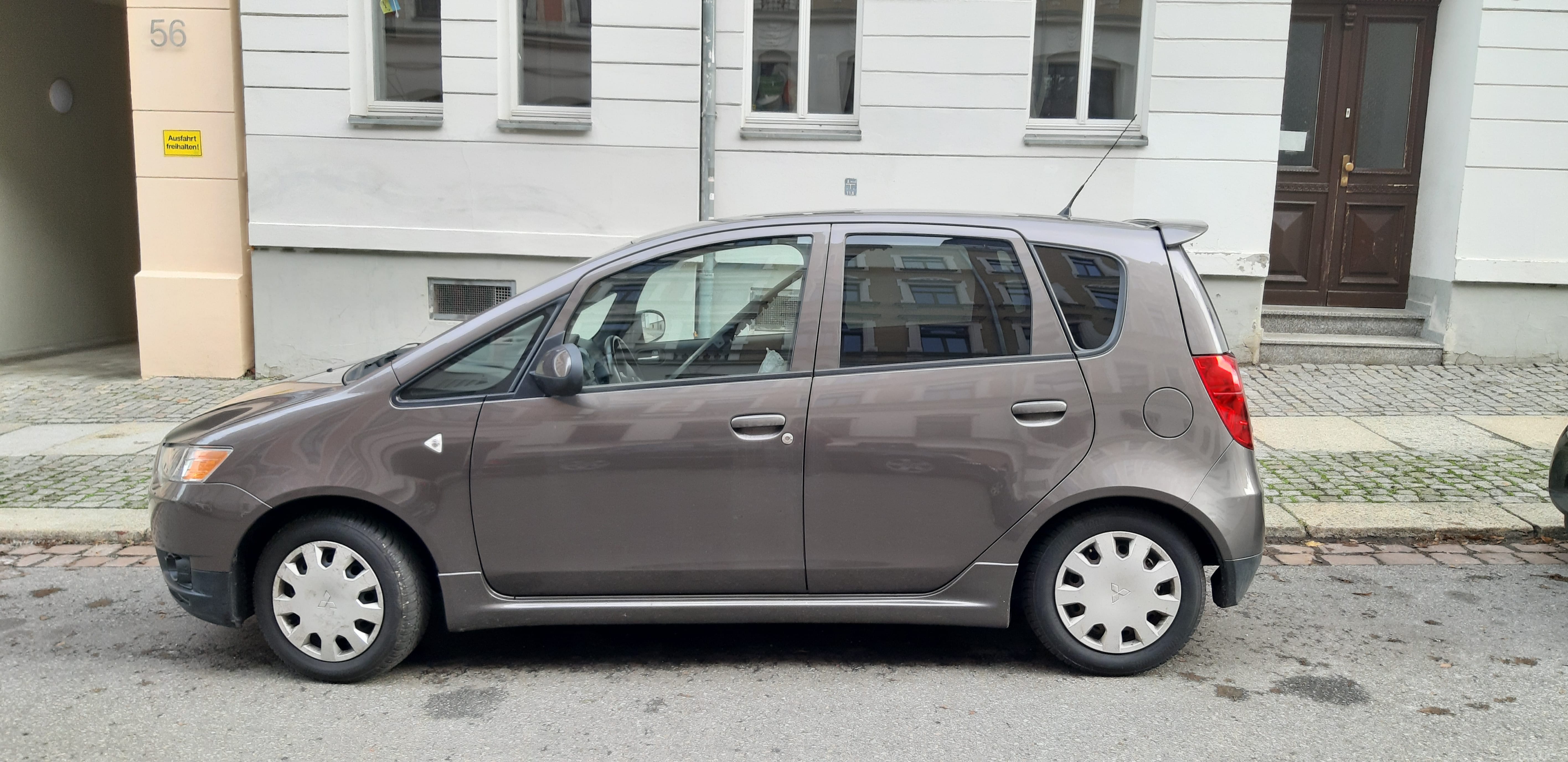 Mitsubishi Colt 1.3 Benzin Klimaanlage 5-Sitzer, 5-Türer mit Klimaanlage