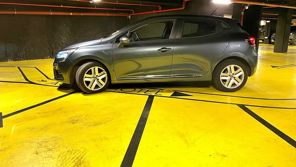 Renault Clio FZ824KH avec Climatisation